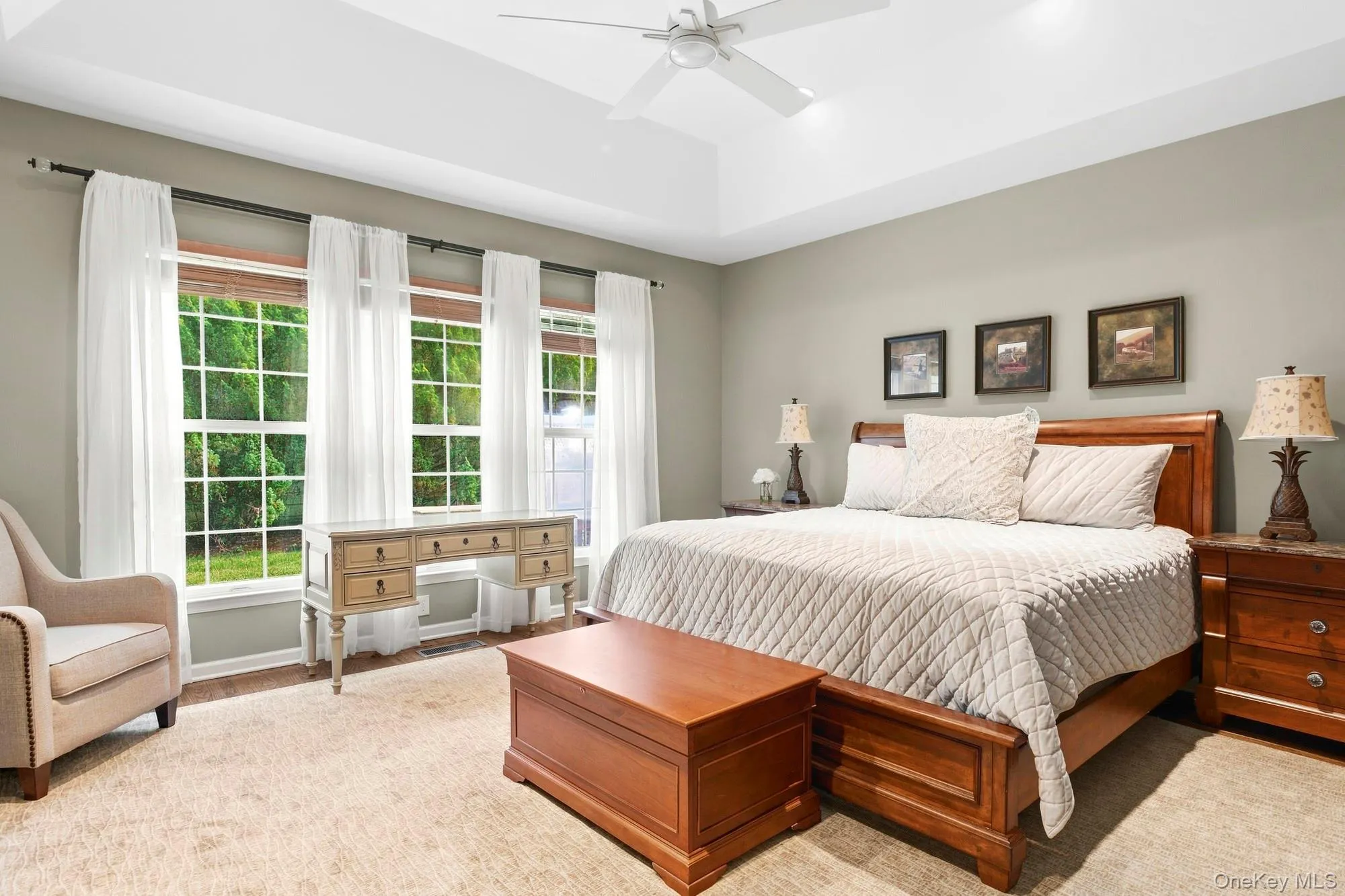 Spacious Primary bedroom Spacious Primary bedroom