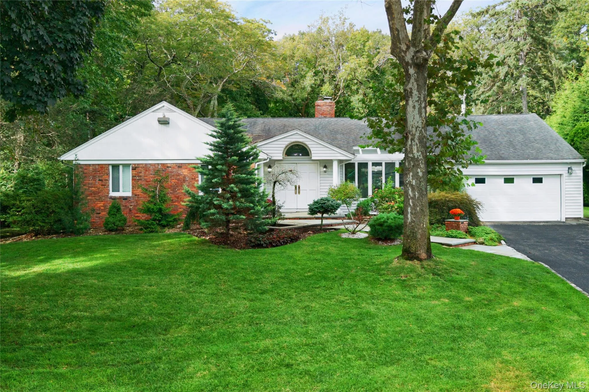 14 Maplewood Lane, North Hempstead, NY, 3 Bedrooms Bedrooms, 7 Rooms Rooms,3 BathroomsBathrooms,Residential,For Rent,Maplewood,0,1057014 14 Maplewood Lane, North Hempstead, NY, 3 Bedrooms Bedrooms, 7 Rooms Rooms,3 BathroomsBathrooms,Residential,For Rent,Maplewood,0,1057014