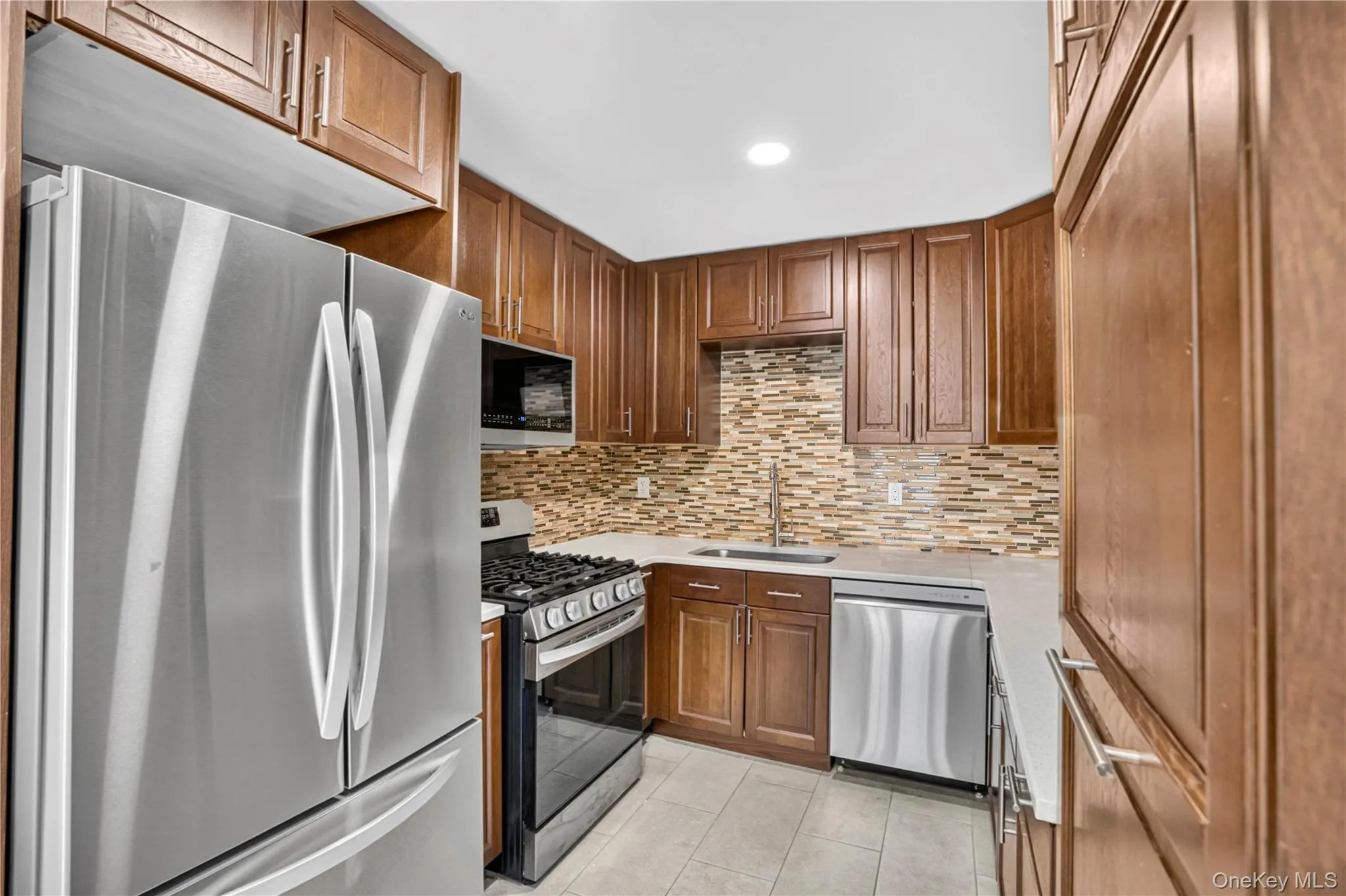 8953 Vanderveer Street, New York, NY, 4 Bedrooms Bedrooms, 12 Rooms Rooms,2 BathroomsBathrooms,Residential,For Rent,Vanderveer,0,1057015 8953 Vanderveer Street, New York, NY, 4 Bedrooms Bedrooms, 12 Rooms Rooms,2 BathroomsBathrooms,Residential,For Rent,Vanderveer,0,1057015