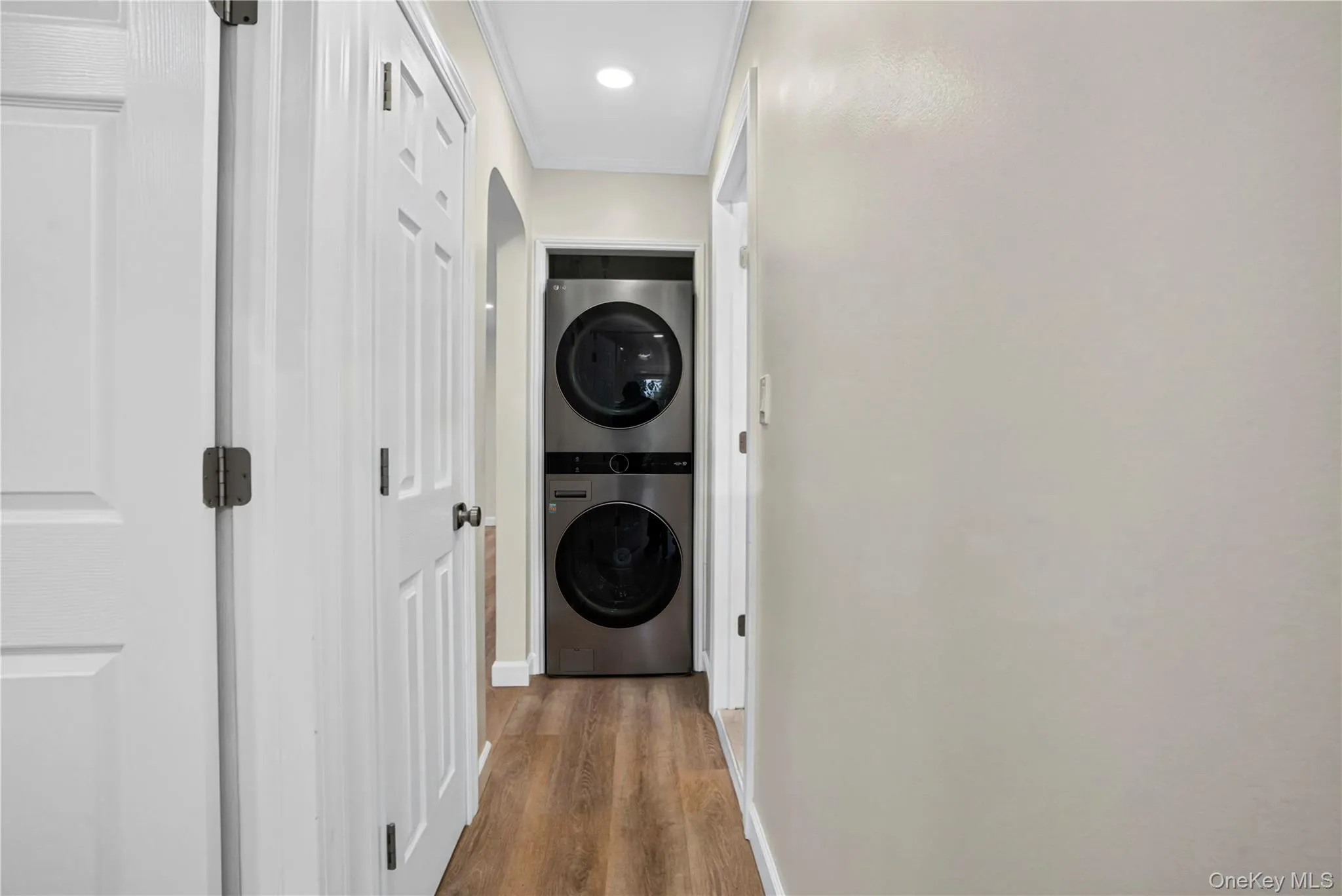 8953 Vanderveer Street, New York, NY, 4 Bedrooms Bedrooms, 12 Rooms Rooms,2 BathroomsBathrooms,Residential,For Rent,Vanderveer,0,1057015 8953 Vanderveer Street, New York, NY, 4 Bedrooms Bedrooms, 12 Rooms Rooms,2 BathroomsBathrooms,Residential,For Rent,Vanderveer,0,1057015