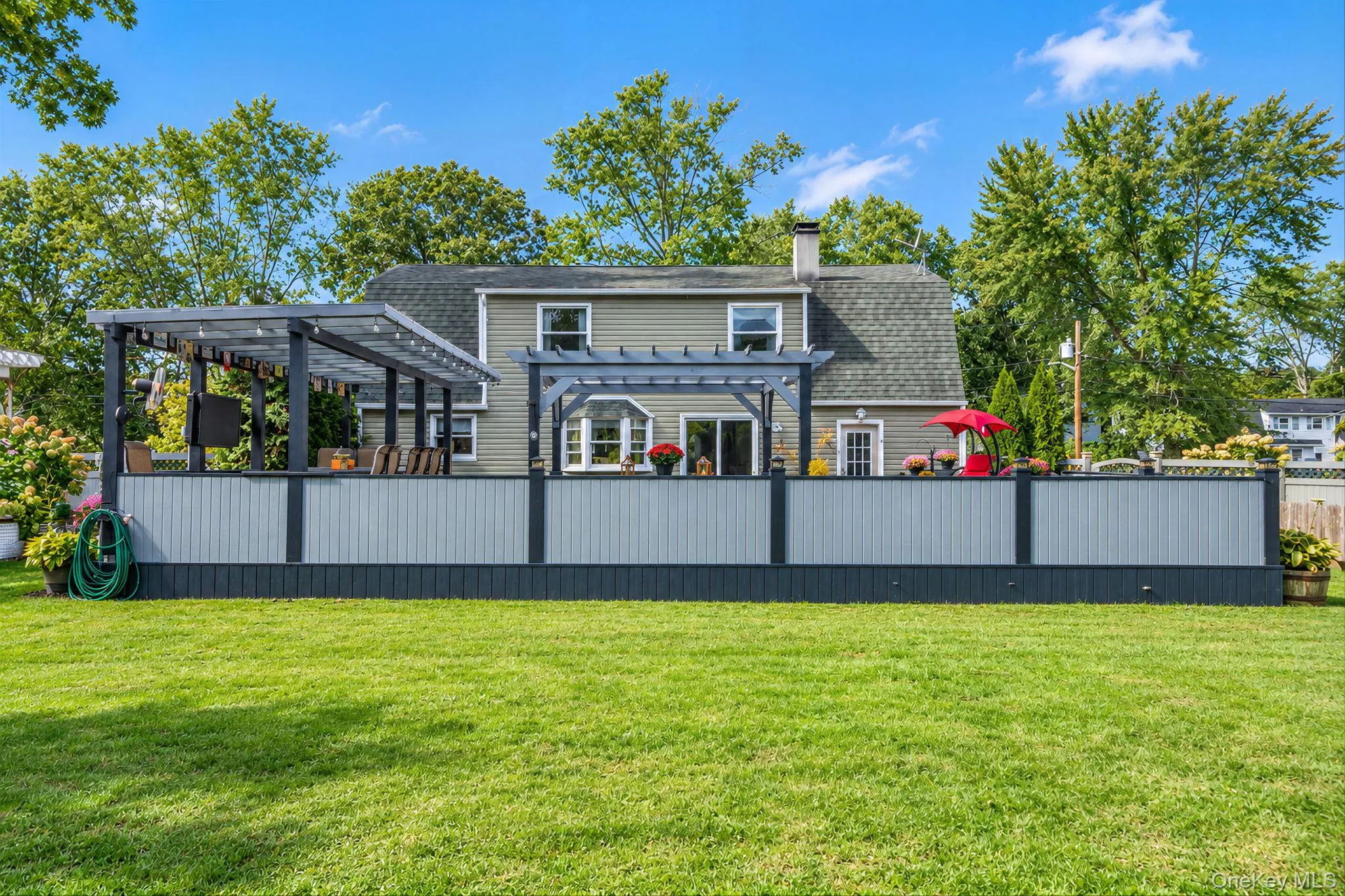 .35 Acre Lot, Large Deck, Shed, Hammock, Firepit, Pergola, Bar .35 Acre Lot, Large Deck, Shed, Hammock, Firepit, Pergola, Bar