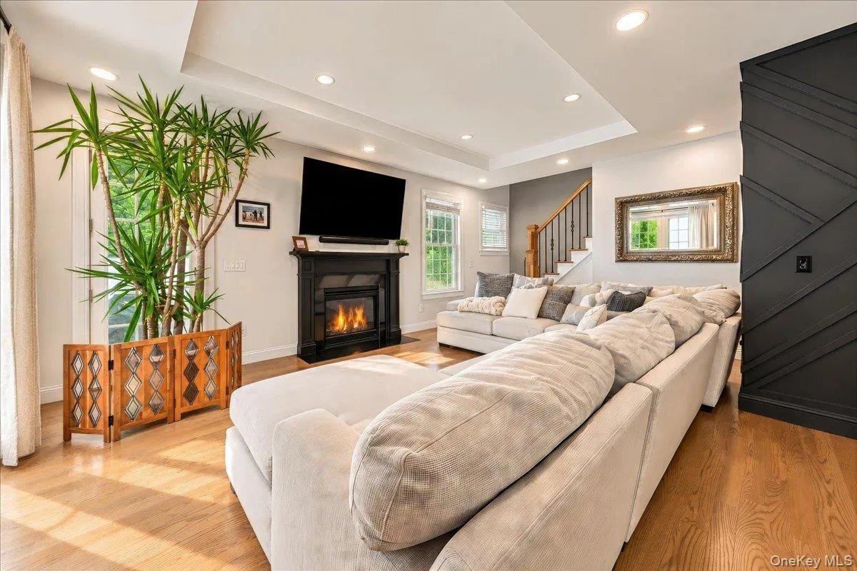 309 Granite Springs Road, Yorktown, NY, 3 Bedrooms Bedrooms, 8 Rooms Rooms,2 BathroomsBathrooms,Residential,For Rent,Granite Springs,0,1057020 309 Granite Springs Road, Yorktown, NY, 3 Bedrooms Bedrooms, 8 Rooms Rooms,2 BathroomsBathrooms,Residential,For Rent,Granite Springs,0,1057020