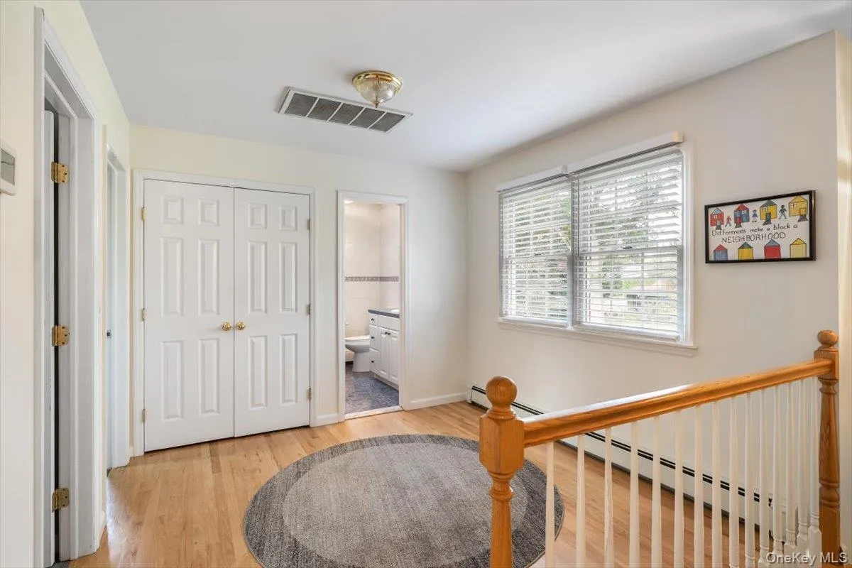 44 Garfield Place, Huntington, NY, 5 Bedrooms Bedrooms, 8 Rooms Rooms,2 BathroomsBathrooms,Residential,For Rent,Garfield,0,1057023 44 Garfield Place, Huntington, NY, 5 Bedrooms Bedrooms, 8 Rooms Rooms,2 BathroomsBathrooms,Residential,For Rent,Garfield,0,1057023