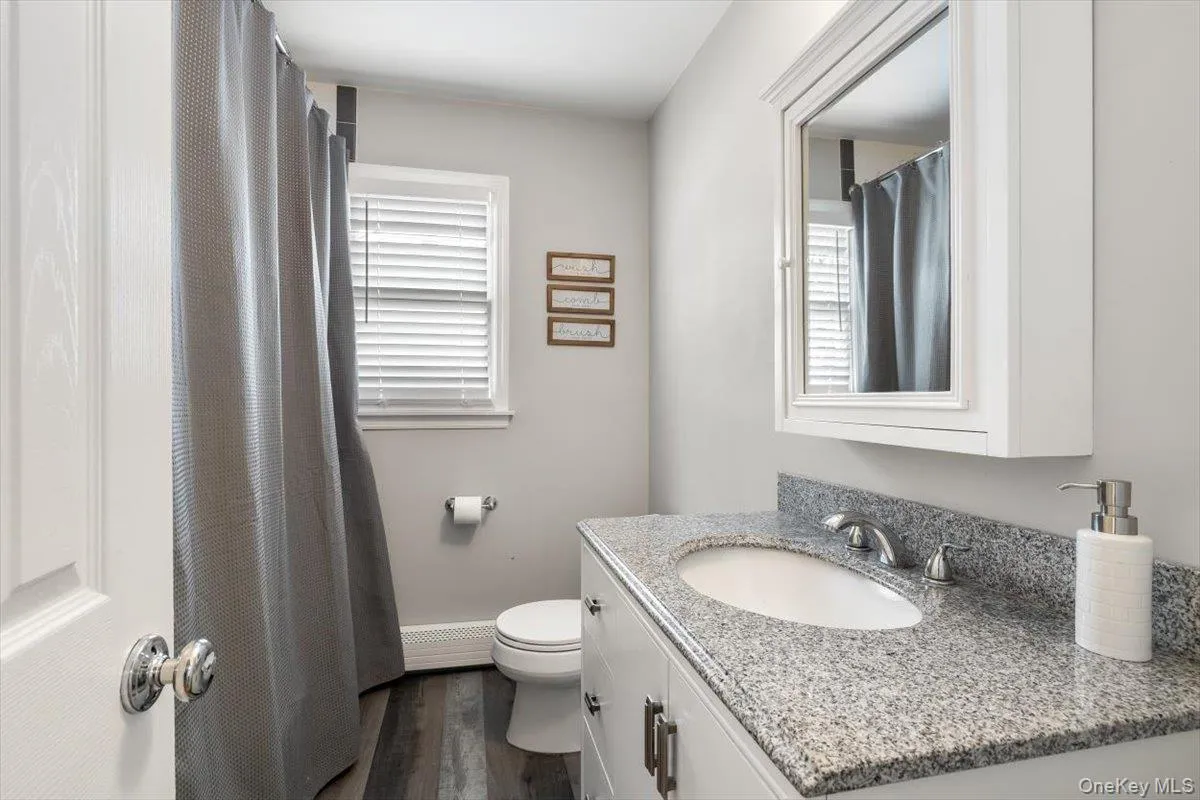 44 Garfield Place, Huntington, NY, 5 Bedrooms Bedrooms, 8 Rooms Rooms,2 BathroomsBathrooms,Residential,For Rent,Garfield,0,1057023 44 Garfield Place, Huntington, NY, 5 Bedrooms Bedrooms, 8 Rooms Rooms,2 BathroomsBathrooms,Residential,For Rent,Garfield,0,1057023