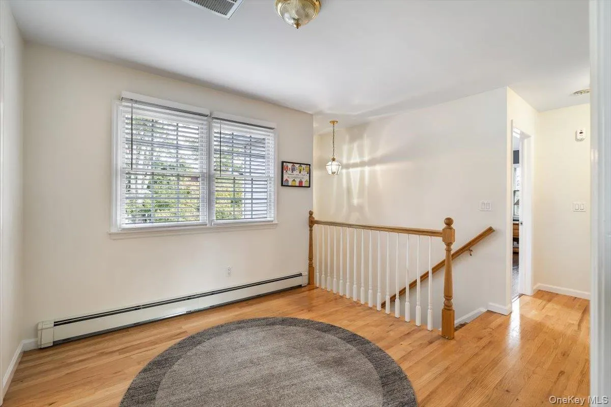 44 Garfield Place, Huntington, NY, 5 Bedrooms Bedrooms, 8 Rooms Rooms,2 BathroomsBathrooms,Residential,For Rent,Garfield,0,1057023 44 Garfield Place, Huntington, NY, 5 Bedrooms Bedrooms, 8 Rooms Rooms,2 BathroomsBathrooms,Residential,For Rent,Garfield,0,1057023