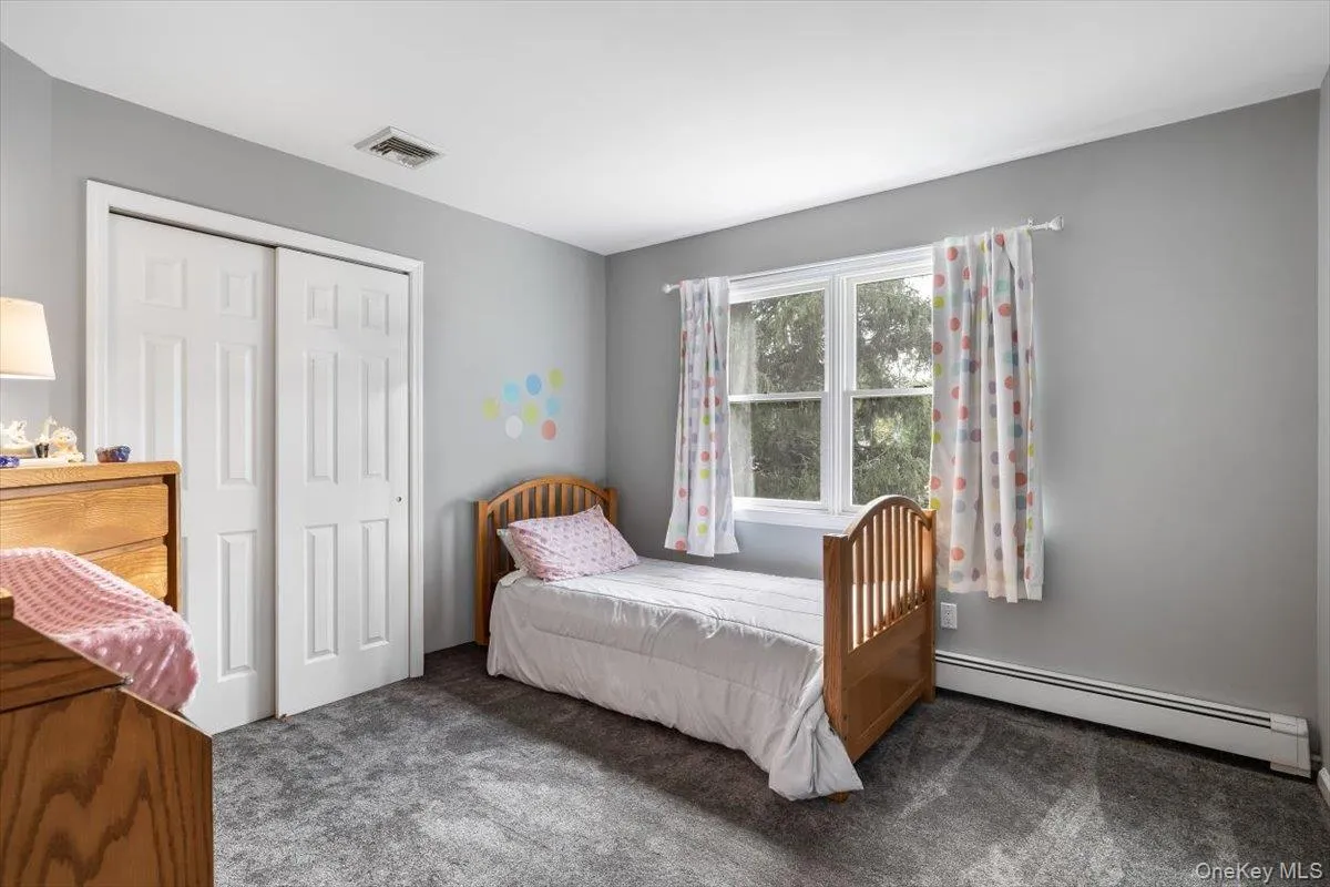 44 Garfield Place, Huntington, NY, 5 Bedrooms Bedrooms, 8 Rooms Rooms,2 BathroomsBathrooms,Residential,For Rent,Garfield,0,1057023 44 Garfield Place, Huntington, NY, 5 Bedrooms Bedrooms, 8 Rooms Rooms,2 BathroomsBathrooms,Residential,For Rent,Garfield,0,1057023