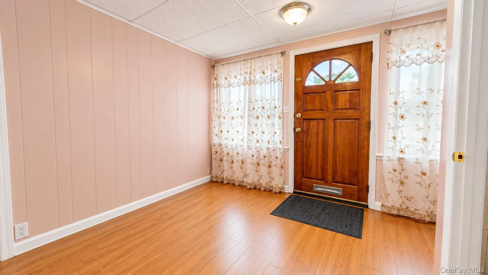 11142 114th Street, New York, NY, 2 Bedrooms Bedrooms, 6 Rooms Rooms,2 BathroomsBathrooms,Residential,For Rent,114th,0,1057026 11142 114th Street, New York, NY, 2 Bedrooms Bedrooms, 6 Rooms Rooms,2 BathroomsBathrooms,Residential,For Rent,114th,0,1057026