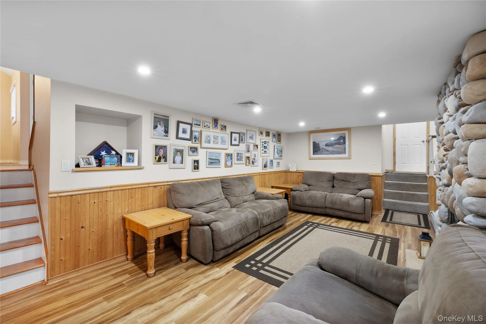 655 Hyman Avenue, Islip, NY, 4 Bedrooms Bedrooms, 7 Rooms Rooms,2 BathroomsBathrooms,Residential,For Rent,Hyman,0,1057032 655 Hyman Avenue, Islip, NY, 4 Bedrooms Bedrooms, 7 Rooms Rooms,2 BathroomsBathrooms,Residential,For Rent,Hyman,0,1057032
