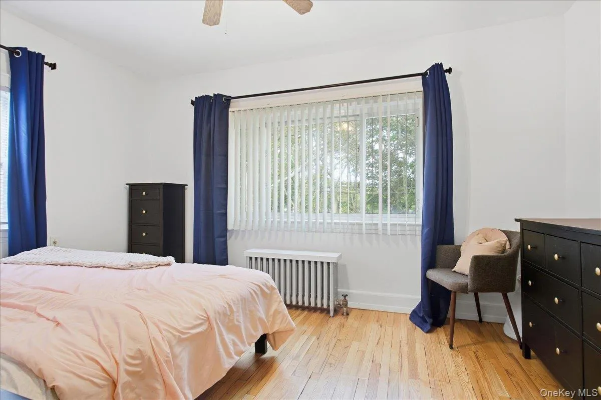 13329 83rd Street, New York, NY, 3 Bedrooms Bedrooms, 6 Rooms Rooms,1 BathroomBathrooms,Residential,For Rent,83rd,0,1057034 13329 83rd Street, New York, NY, 3 Bedrooms Bedrooms, 6 Rooms Rooms,1 BathroomBathrooms,Residential,For Rent,83rd,0,1057034