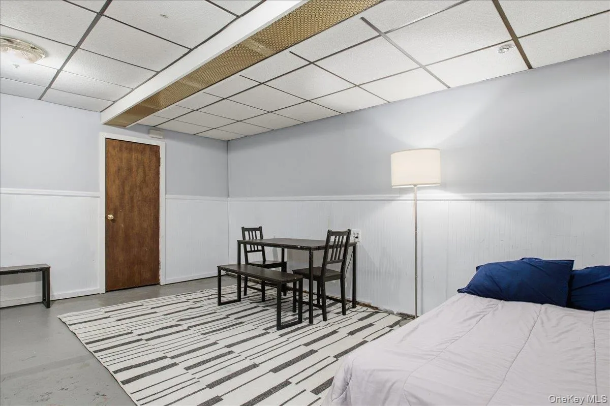 13329 83rd Street, New York, NY, 3 Bedrooms Bedrooms, 6 Rooms Rooms,1 BathroomBathrooms,Residential,For Rent,83rd,0,1057034 13329 83rd Street, New York, NY, 3 Bedrooms Bedrooms, 6 Rooms Rooms,1 BathroomBathrooms,Residential,For Rent,83rd,0,1057034