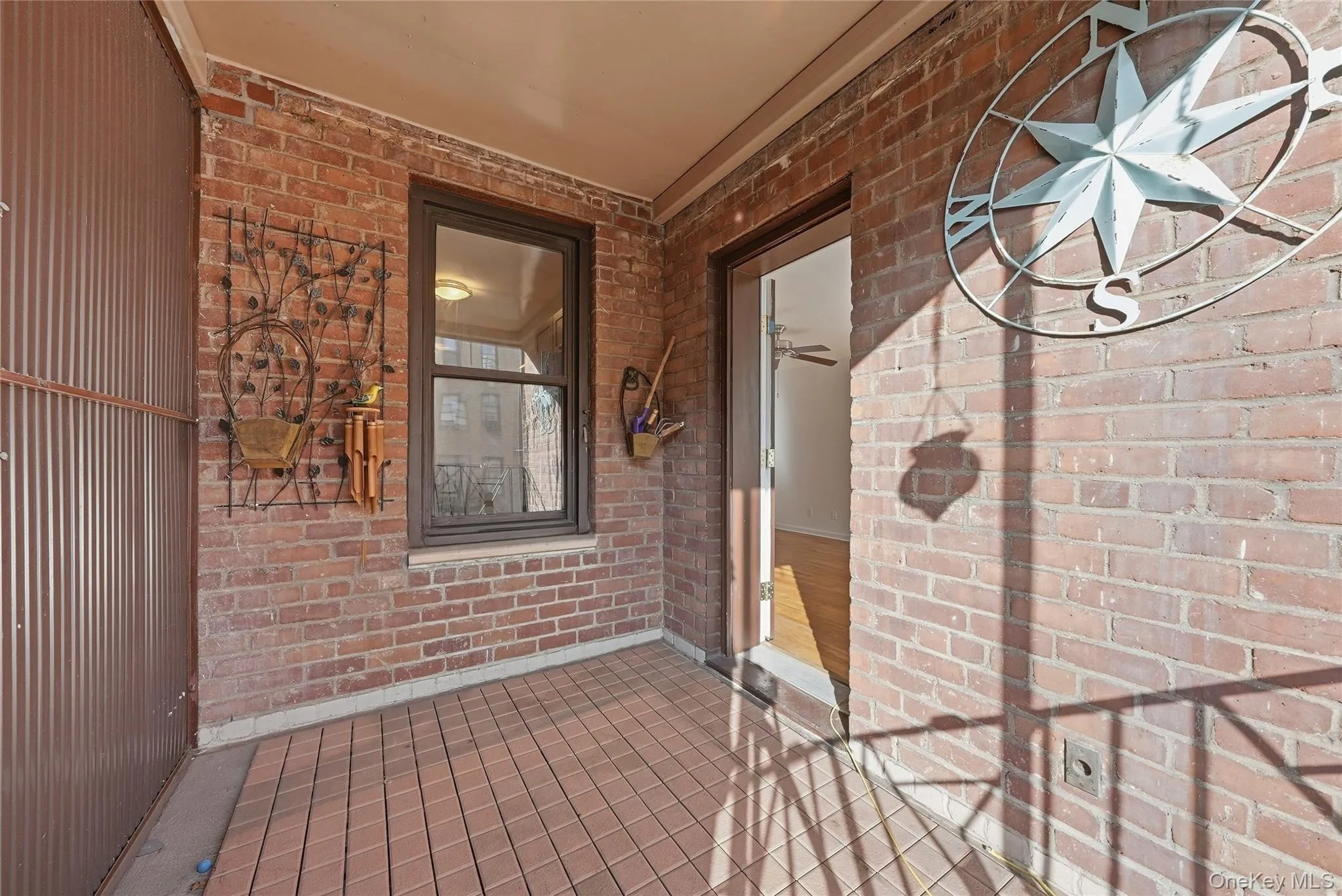 Private south facing balcony Private south facing balcony