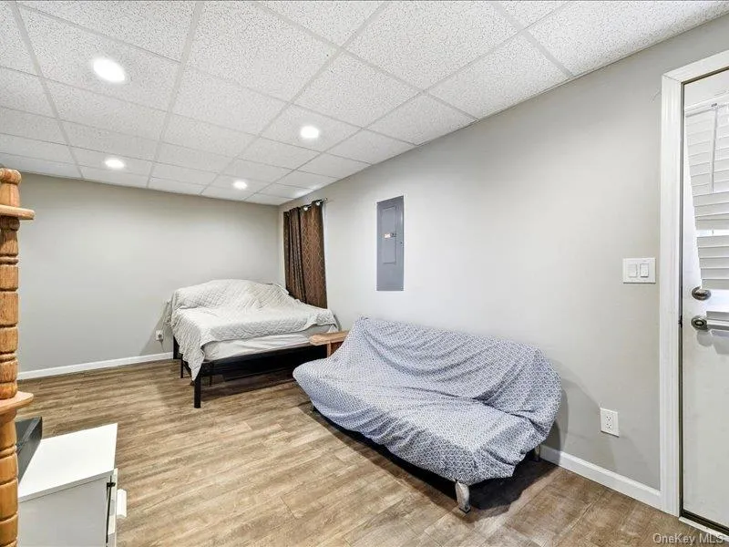 75 Lexington Road, Brookhaven, NY, 5 Bedrooms Bedrooms, 9 Rooms Rooms,3 BathroomsBathrooms,Residential,For Rent,Lexington,0,1057042 75 Lexington Road, Brookhaven, NY, 5 Bedrooms Bedrooms, 9 Rooms Rooms,3 BathroomsBathrooms,Residential,For Rent,Lexington,0,1057042