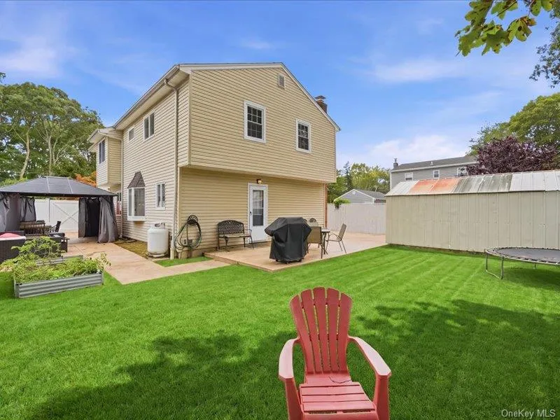 75 Lexington Road, Brookhaven, NY, 5 Bedrooms Bedrooms, 9 Rooms Rooms,3 BathroomsBathrooms,Residential,For Rent,Lexington,0,1057042 75 Lexington Road, Brookhaven, NY, 5 Bedrooms Bedrooms, 9 Rooms Rooms,3 BathroomsBathrooms,Residential,For Rent,Lexington,0,1057042