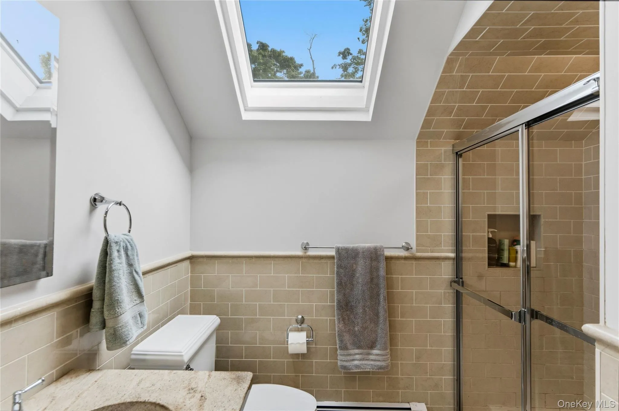 1 Gate Drive, Huntington, NY, 4 Bedrooms Bedrooms, 10 Rooms Rooms,3 BathroomsBathrooms,Residential,For Rent,Gate,0,1057045 1 Gate Drive, Huntington, NY, 4 Bedrooms Bedrooms, 10 Rooms Rooms,3 BathroomsBathrooms,Residential,For Rent,Gate,0,1057045