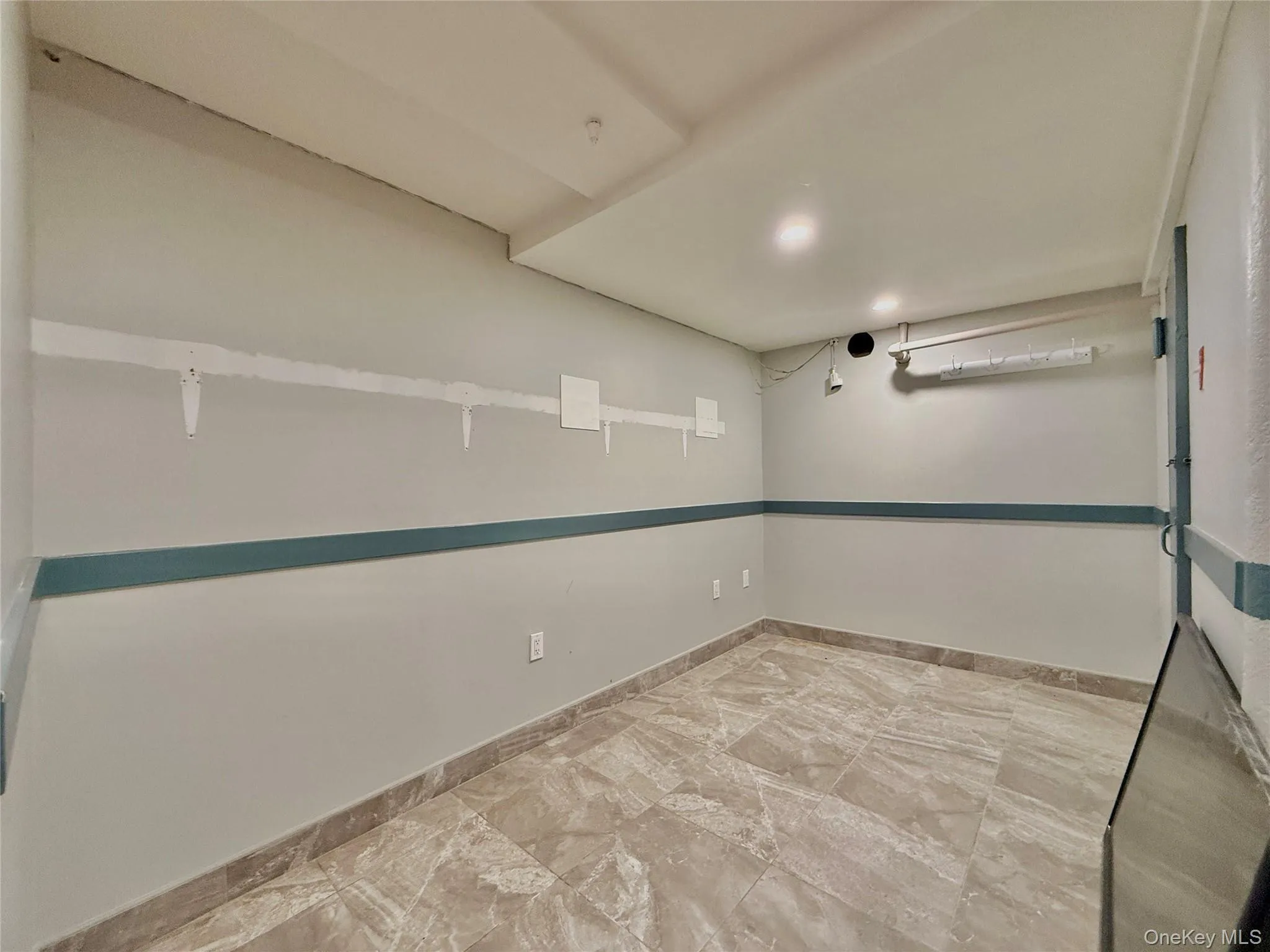 106-08 Liberty Avenue, New York, NY, ,Commercial Lease,For Rent,Liberty,0,1057047 106-08 Liberty Avenue, New York, NY, ,Commercial Lease,For Rent,Liberty,0,1057047