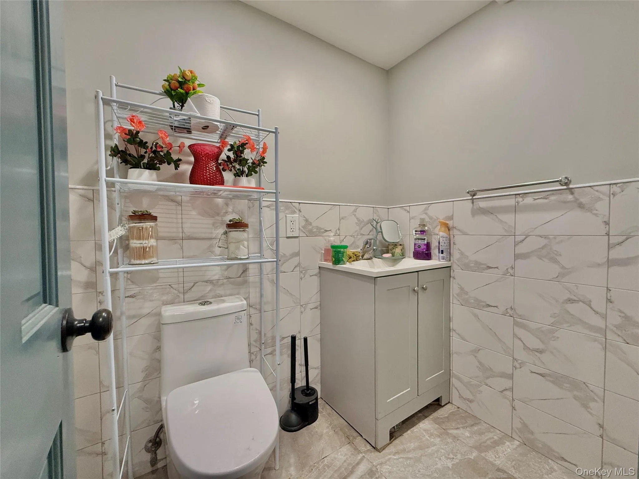 106-08 Liberty Avenue, New York, NY, ,Commercial Lease,For Rent,Liberty,0,1057047 106-08 Liberty Avenue, New York, NY, ,Commercial Lease,For Rent,Liberty,0,1057047