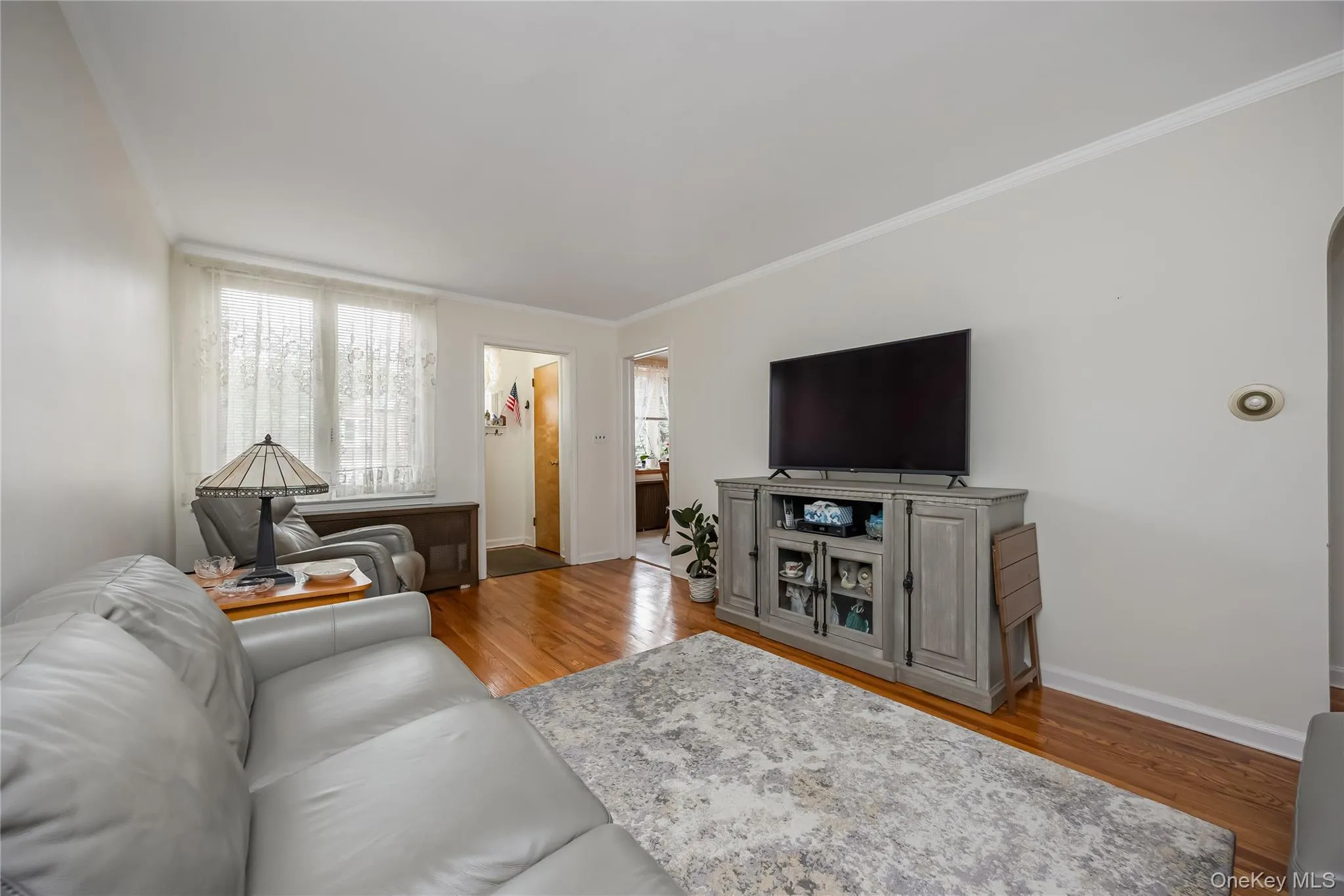 76-12 58th Road, New York, NY, 2 Bedrooms Bedrooms, 5 Rooms Rooms,2 BathroomsBathrooms,Residential,For Rent,58th,0,1057048 76-12 58th Road, New York, NY, 2 Bedrooms Bedrooms, 5 Rooms Rooms,2 BathroomsBathrooms,Residential,For Rent,58th,0,1057048