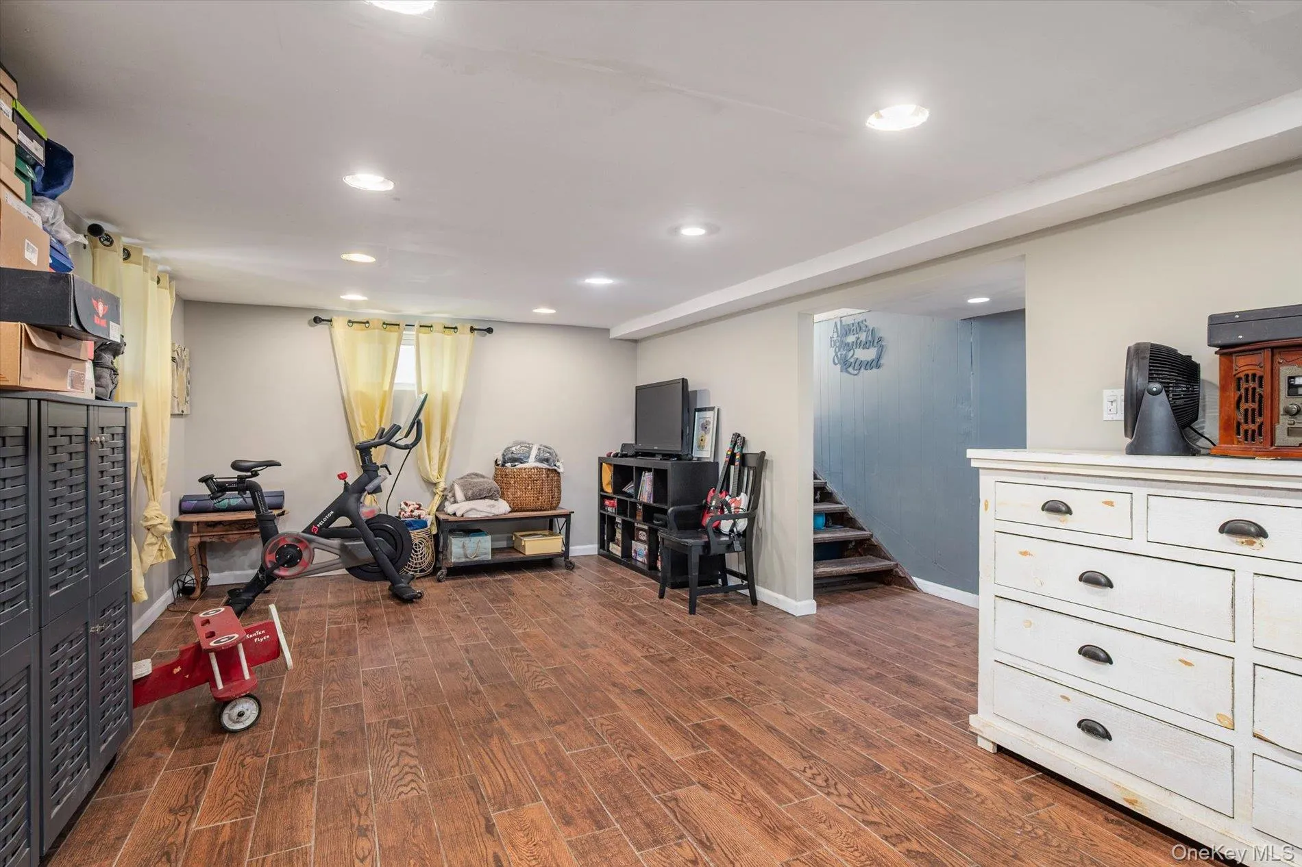 67 Waldo Avenue, Hempstead, NY, 3 Bedrooms Bedrooms, 6 Rooms Rooms,1 BathroomBathrooms,Residential,For Rent,Waldo,0,1057052 67 Waldo Avenue, Hempstead, NY, 3 Bedrooms Bedrooms, 6 Rooms Rooms,1 BathroomBathrooms,Residential,For Rent,Waldo,0,1057052