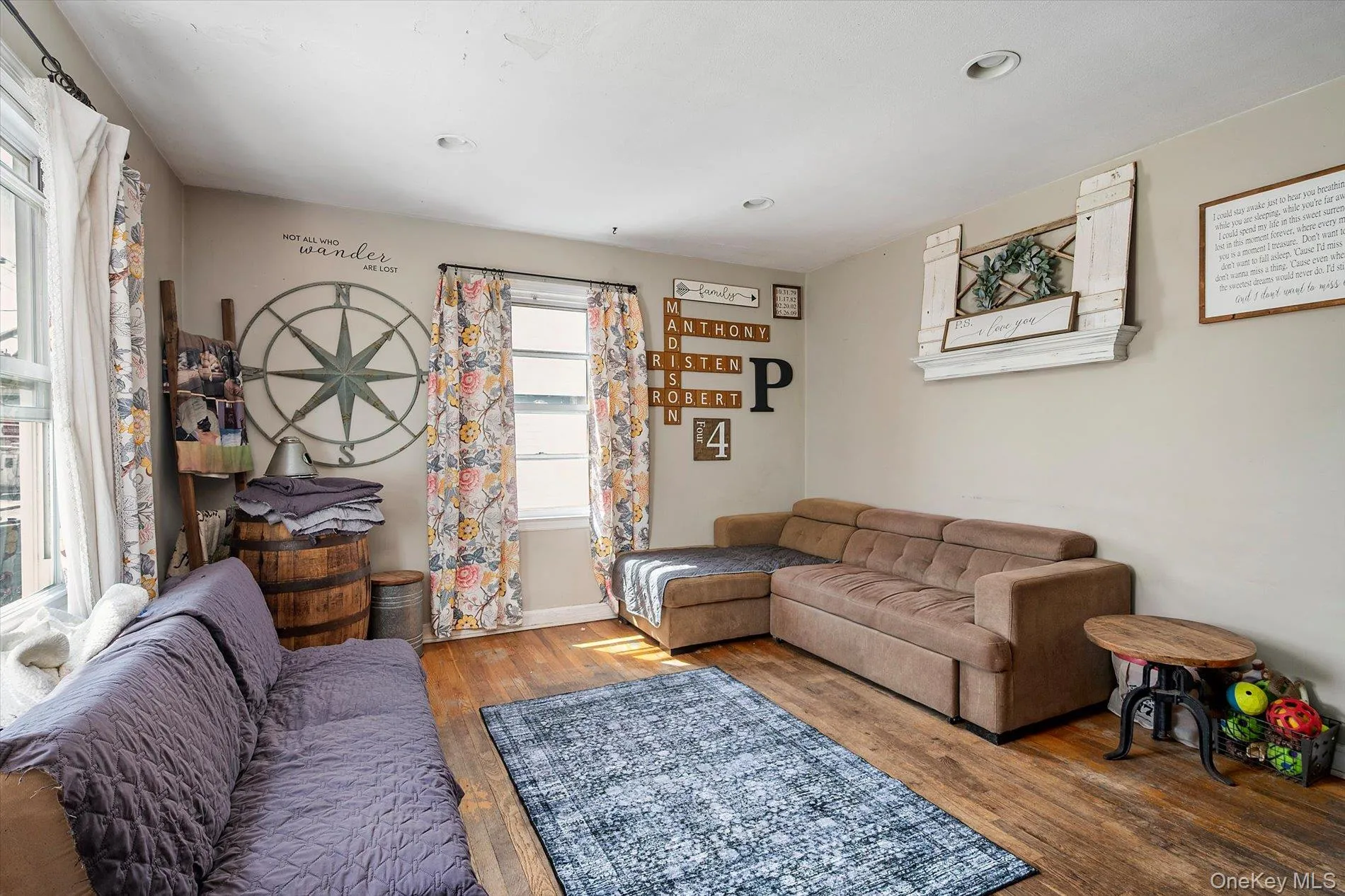 67 Waldo Avenue, Hempstead, NY, 3 Bedrooms Bedrooms, 6 Rooms Rooms,1 BathroomBathrooms,Residential,For Rent,Waldo,0,1057052 67 Waldo Avenue, Hempstead, NY, 3 Bedrooms Bedrooms, 6 Rooms Rooms,1 BathroomBathrooms,Residential,For Rent,Waldo,0,1057052
