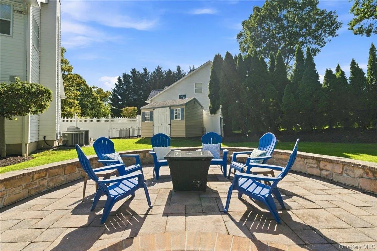 5 Aspatuck Court, Smithtown, NY, 4 Bedrooms Bedrooms, 9 Rooms Rooms,2 BathroomsBathrooms,Residential,For Rent,Aspatuck,0,1057059 5 Aspatuck Court, Smithtown, NY, 4 Bedrooms Bedrooms, 9 Rooms Rooms,2 BathroomsBathrooms,Residential,For Rent,Aspatuck,0,1057059