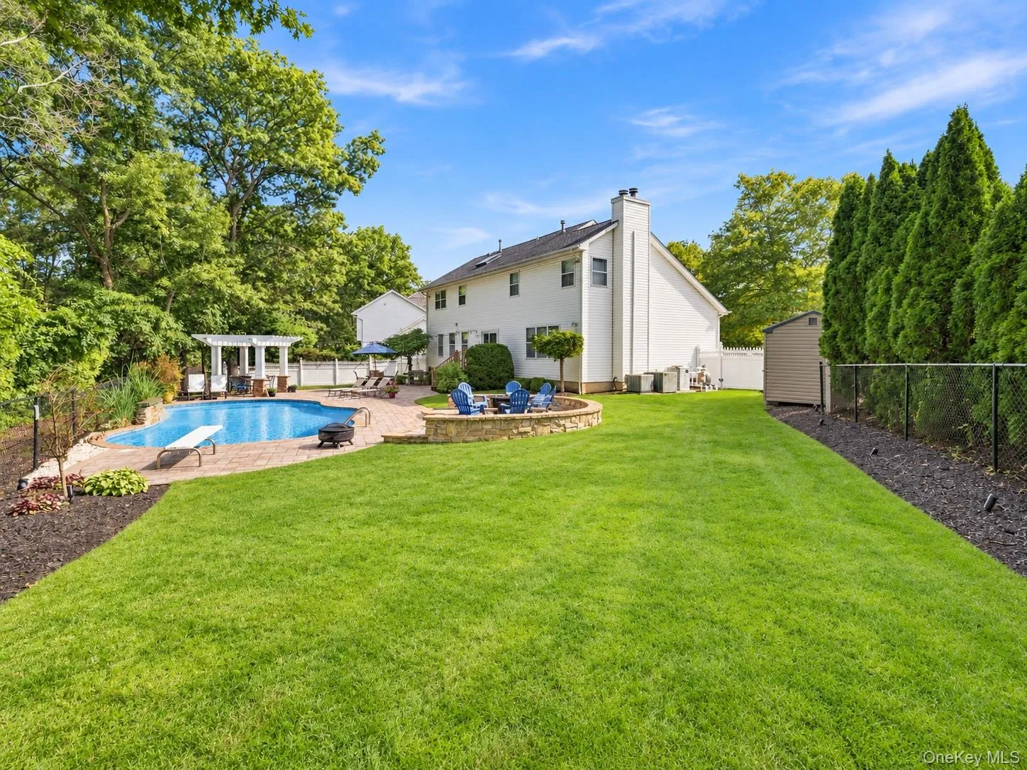 5 Aspatuck Court, Smithtown, NY, 4 Bedrooms Bedrooms, 9 Rooms Rooms,2 BathroomsBathrooms,Residential,For Rent,Aspatuck,0,1057059 5 Aspatuck Court, Smithtown, NY, 4 Bedrooms Bedrooms, 9 Rooms Rooms,2 BathroomsBathrooms,Residential,For Rent,Aspatuck,0,1057059