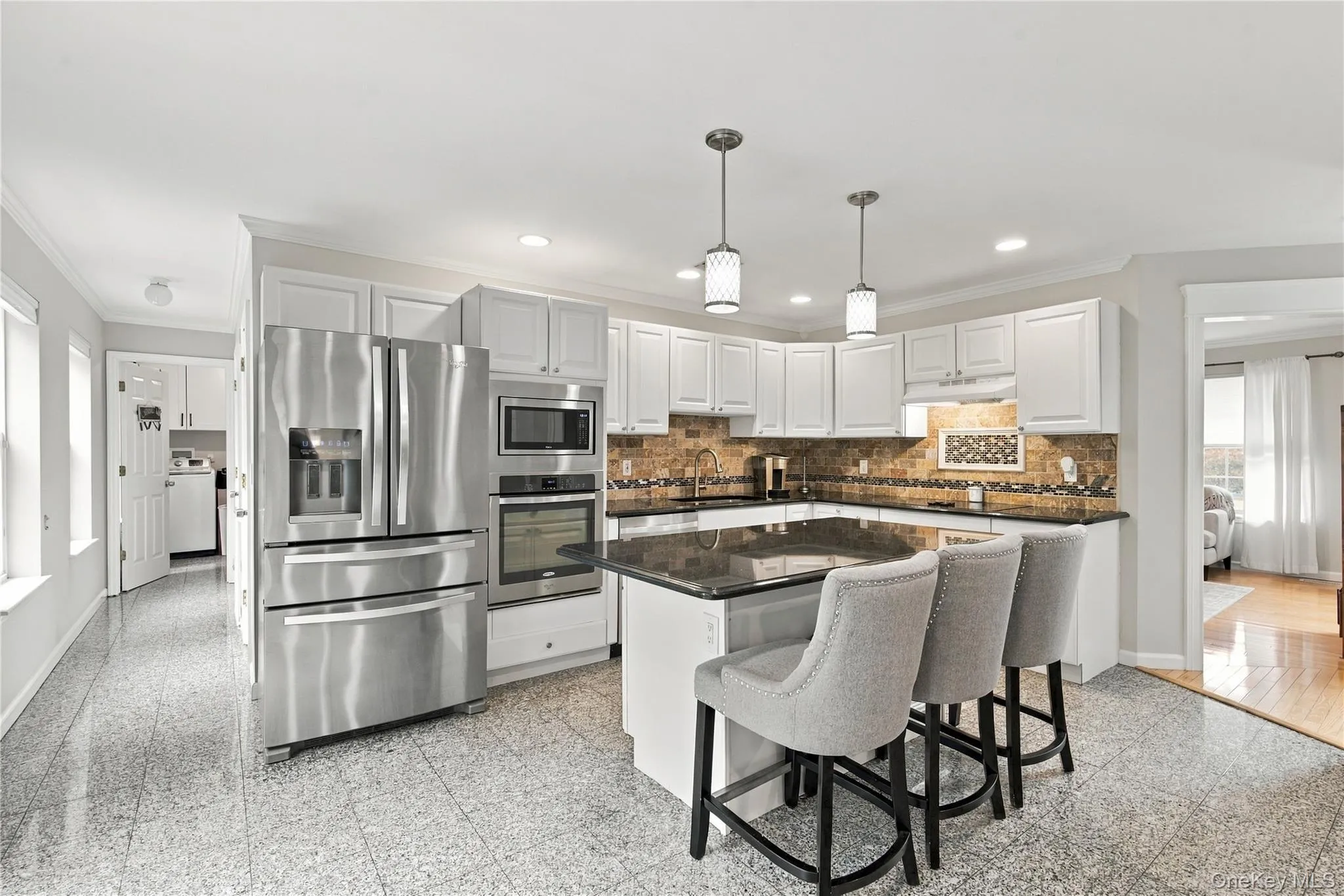 5 Aspatuck Court, Smithtown, NY, 4 Bedrooms Bedrooms, 9 Rooms Rooms,2 BathroomsBathrooms,Residential,For Rent,Aspatuck,0,1057059 5 Aspatuck Court, Smithtown, NY, 4 Bedrooms Bedrooms, 9 Rooms Rooms,2 BathroomsBathrooms,Residential,For Rent,Aspatuck,0,1057059