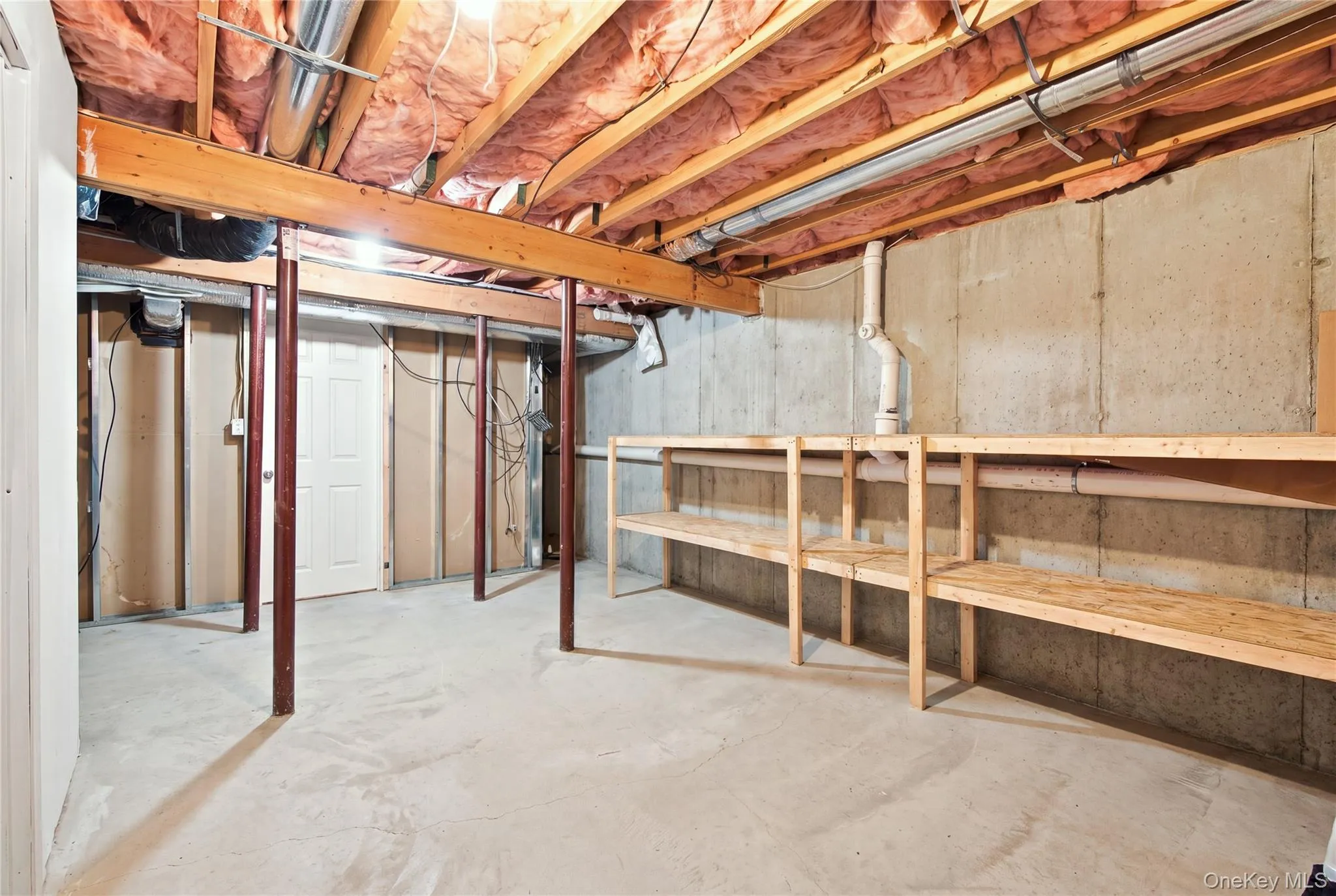 5 Aspatuck Court, Smithtown, NY, 4 Bedrooms Bedrooms, 9 Rooms Rooms,2 BathroomsBathrooms,Residential,For Rent,Aspatuck,0,1057059 5 Aspatuck Court, Smithtown, NY, 4 Bedrooms Bedrooms, 9 Rooms Rooms,2 BathroomsBathrooms,Residential,For Rent,Aspatuck,0,1057059