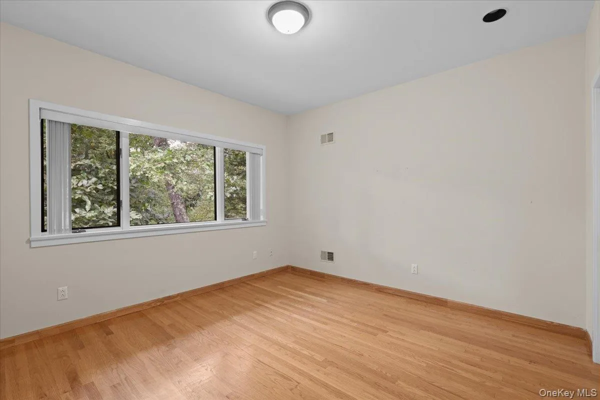 21 Tall Pines Lane, Bedford, NY, 4 Bedroom Bedrooms, 9 Room Rooms,2 BathroomBathrooms,Residential Lease,For Rent,Tall Pines,0,1057062 21 Tall Pines Lane, Bedford, NY, 4 Bedroom Bedrooms, 9 Room Rooms,2 BathroomBathrooms,Residential Lease,For Rent,Tall Pines,0,1057062