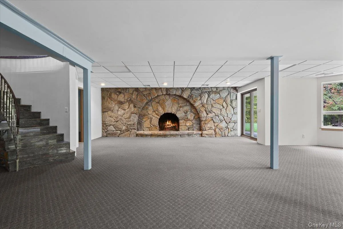 21 Tall Pines Lane, Bedford, NY, 4 Bedroom Bedrooms, 9 Room Rooms,2 BathroomBathrooms,Residential Lease,For Rent,Tall Pines,0,1057062 21 Tall Pines Lane, Bedford, NY, 4 Bedroom Bedrooms, 9 Room Rooms,2 BathroomBathrooms,Residential Lease,For Rent,Tall Pines,0,1057062