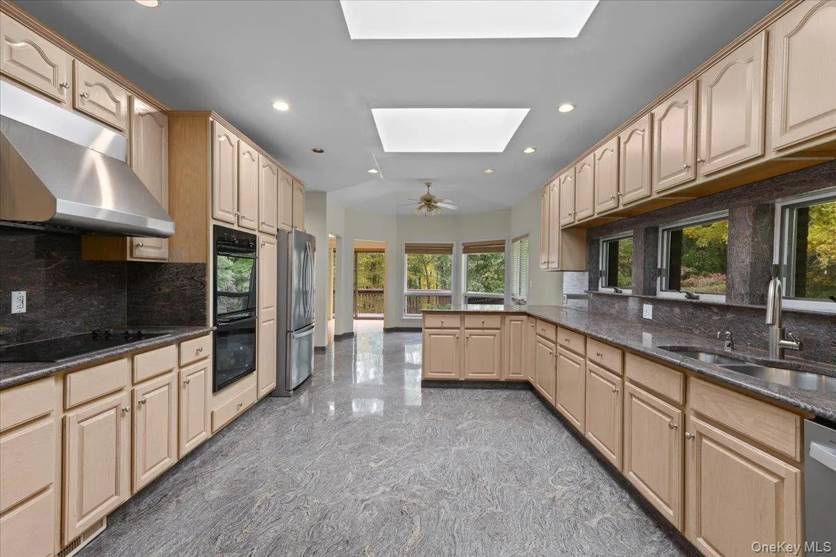 21 Tall Pines Lane, Bedford, NY, 4 Bedroom Bedrooms, 9 Room Rooms,2 BathroomBathrooms,Residential Lease,For Rent,Tall Pines,0,1057062 21 Tall Pines Lane, Bedford, NY, 4 Bedroom Bedrooms, 9 Room Rooms,2 BathroomBathrooms,Residential Lease,For Rent,Tall Pines,0,1057062