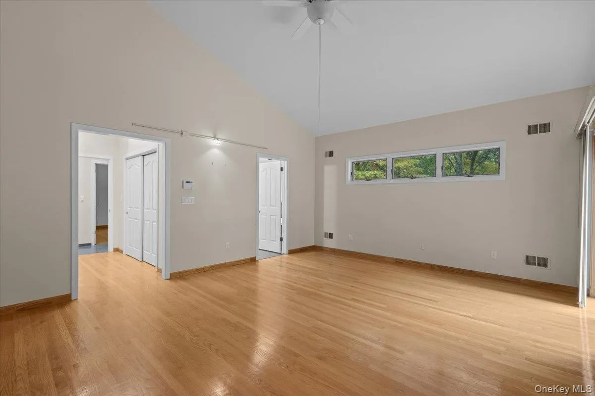21 Tall Pines Lane, Bedford, NY, 4 Bedroom Bedrooms, 9 Room Rooms,2 BathroomBathrooms,Residential Lease,For Rent,Tall Pines,0,1057062 21 Tall Pines Lane, Bedford, NY, 4 Bedroom Bedrooms, 9 Room Rooms,2 BathroomBathrooms,Residential Lease,For Rent,Tall Pines,0,1057062
