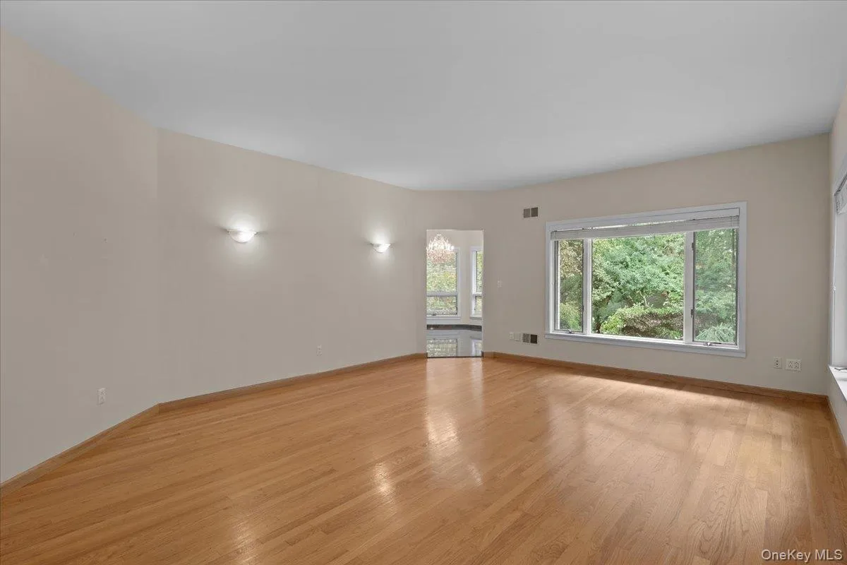 21 Tall Pines Lane, Bedford, NY, 4 Bedroom Bedrooms, 9 Room Rooms,2 BathroomBathrooms,Residential Lease,For Rent,Tall Pines,0,1057062 21 Tall Pines Lane, Bedford, NY, 4 Bedroom Bedrooms, 9 Room Rooms,2 BathroomBathrooms,Residential Lease,For Rent,Tall Pines,0,1057062