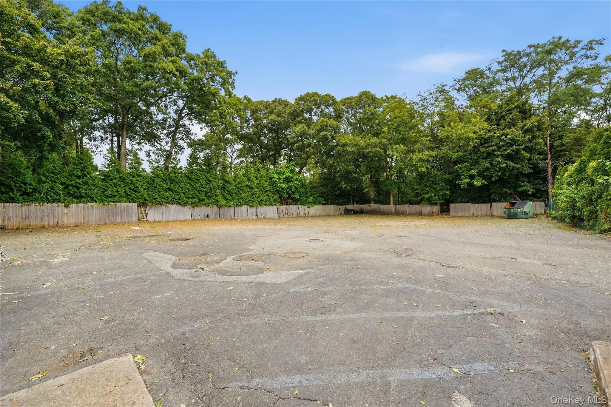 655 Middle Country Road, Smithtown, NY, ,Commercial Lease,For Rent,Middle Country,0,1057063 655 Middle Country Road, Smithtown, NY, ,Commercial Lease,For Rent,Middle Country,0,1057063