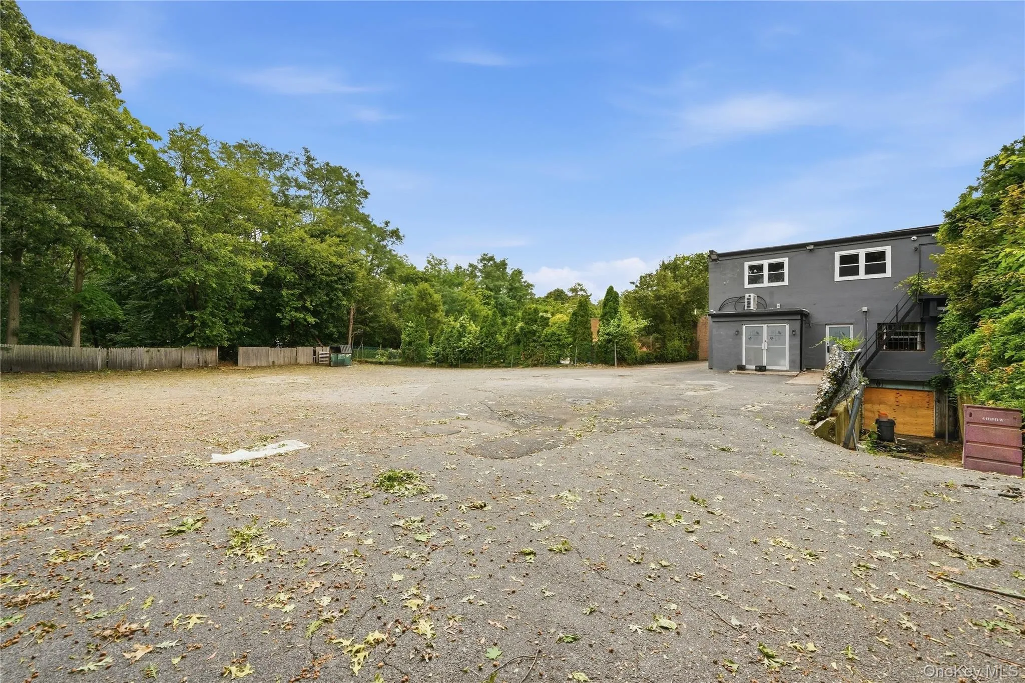 655 Middle Country Road, Smithtown, NY, ,Commercial Lease,For Rent,Middle Country,0,1057063 655 Middle Country Road, Smithtown, NY, ,Commercial Lease,For Rent,Middle Country,0,1057063
