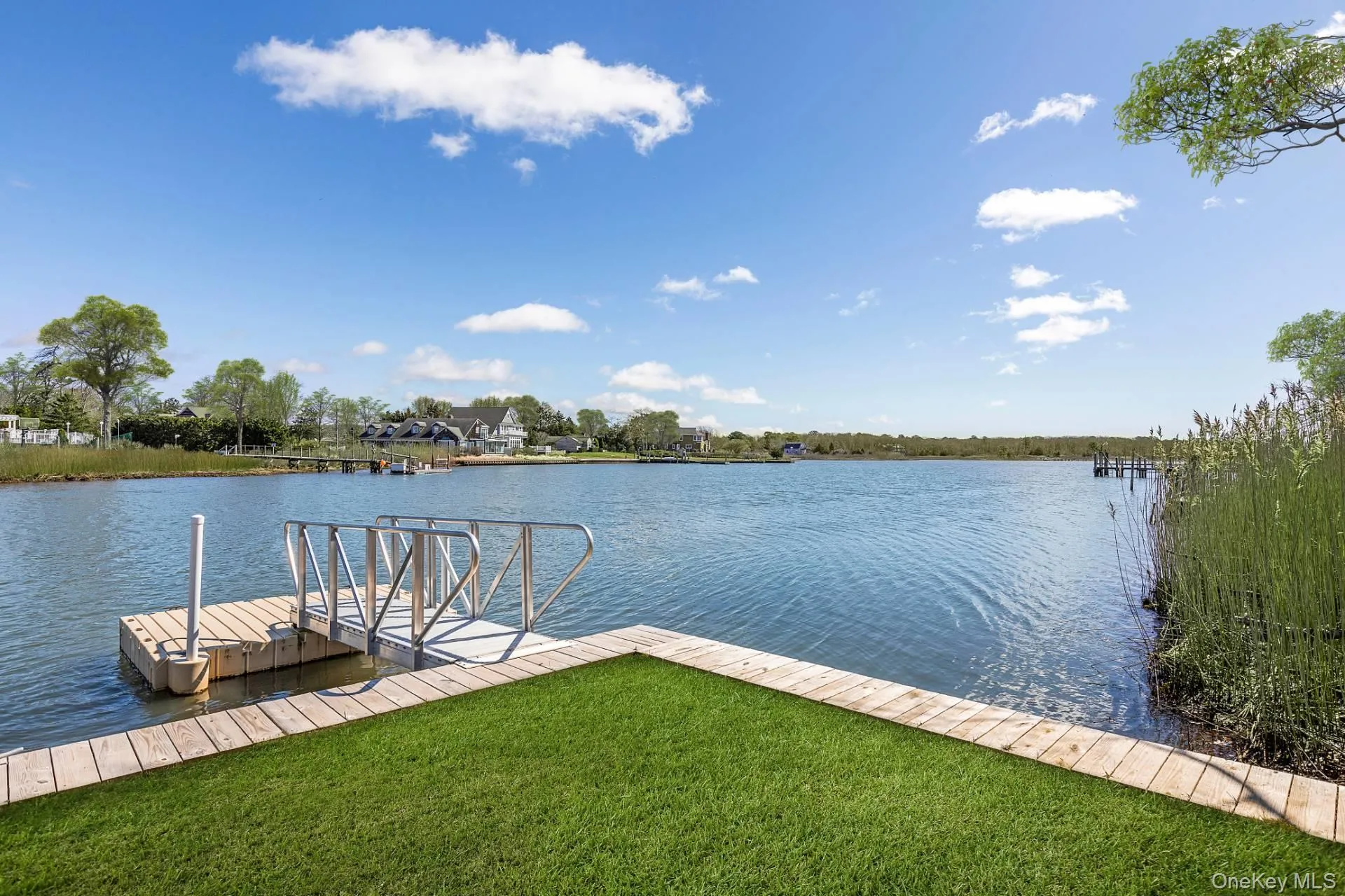 14 Carter Lane, Southampton, NY, 2 Bedrooms Bedrooms, 7 Rooms Rooms,1 BathroomBathrooms,Residential Lease,For Rent,Carter,0,1057071 14 Carter Lane, Southampton, NY, 2 Bedrooms Bedrooms, 7 Rooms Rooms,1 BathroomBathrooms,Residential Lease,For Rent,Carter,0,1057071