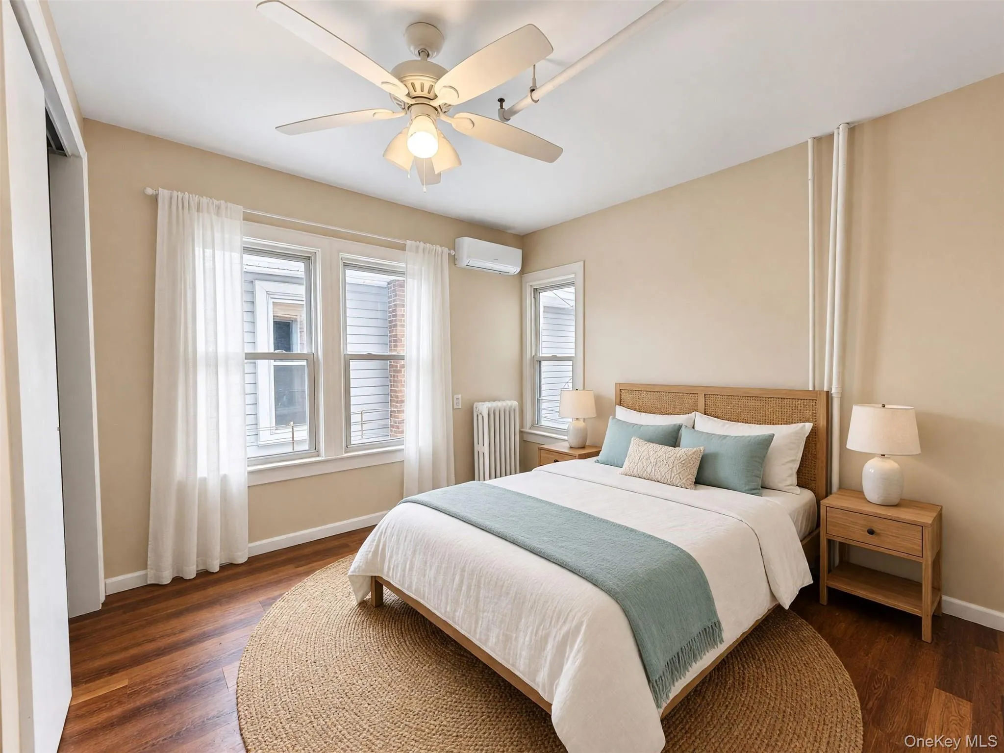 241 Beach 118th Street, New York, NY, 4 Bedrooms Bedrooms, 7 Rooms Rooms,2 BathroomsBathrooms,Residential Lease,For Rent,Beach 118th,0,1057072 241 Beach 118th Street, New York, NY, 4 Bedrooms Bedrooms, 7 Rooms Rooms,2 BathroomsBathrooms,Residential Lease,For Rent,Beach 118th,0,1057072