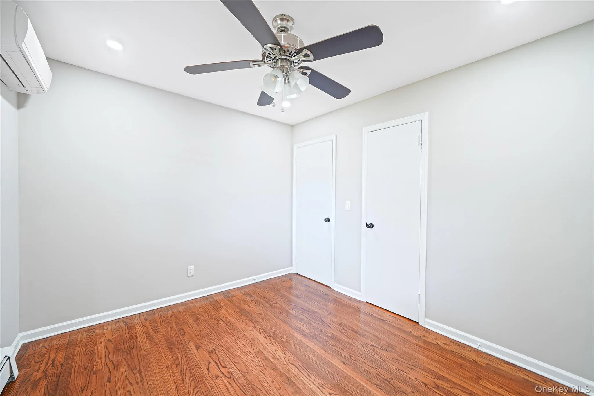 132 Smith Avenue, Brookhaven, NY, 4 Bedrooms Bedrooms, 10 Rooms Rooms,3 BathroomsBathrooms,Residential,For Rent,Smith,0,1057082 132 Smith Avenue, Brookhaven, NY, 4 Bedrooms Bedrooms, 10 Rooms Rooms,3 BathroomsBathrooms,Residential,For Rent,Smith,0,1057082