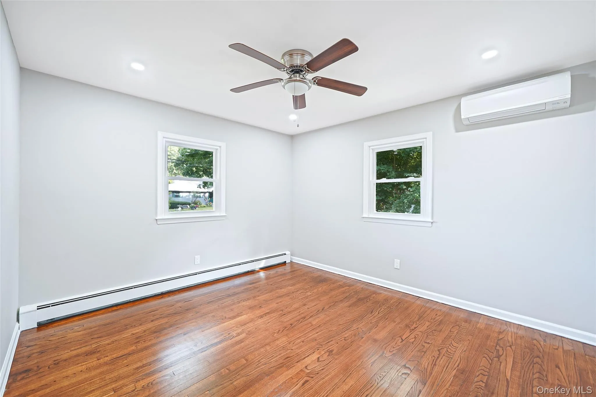 132 Smith Avenue, Brookhaven, NY, 4 Bedrooms Bedrooms, 10 Rooms Rooms,3 BathroomsBathrooms,Residential,For Rent,Smith,0,1057082 132 Smith Avenue, Brookhaven, NY, 4 Bedrooms Bedrooms, 10 Rooms Rooms,3 BathroomsBathrooms,Residential,For Rent,Smith,0,1057082