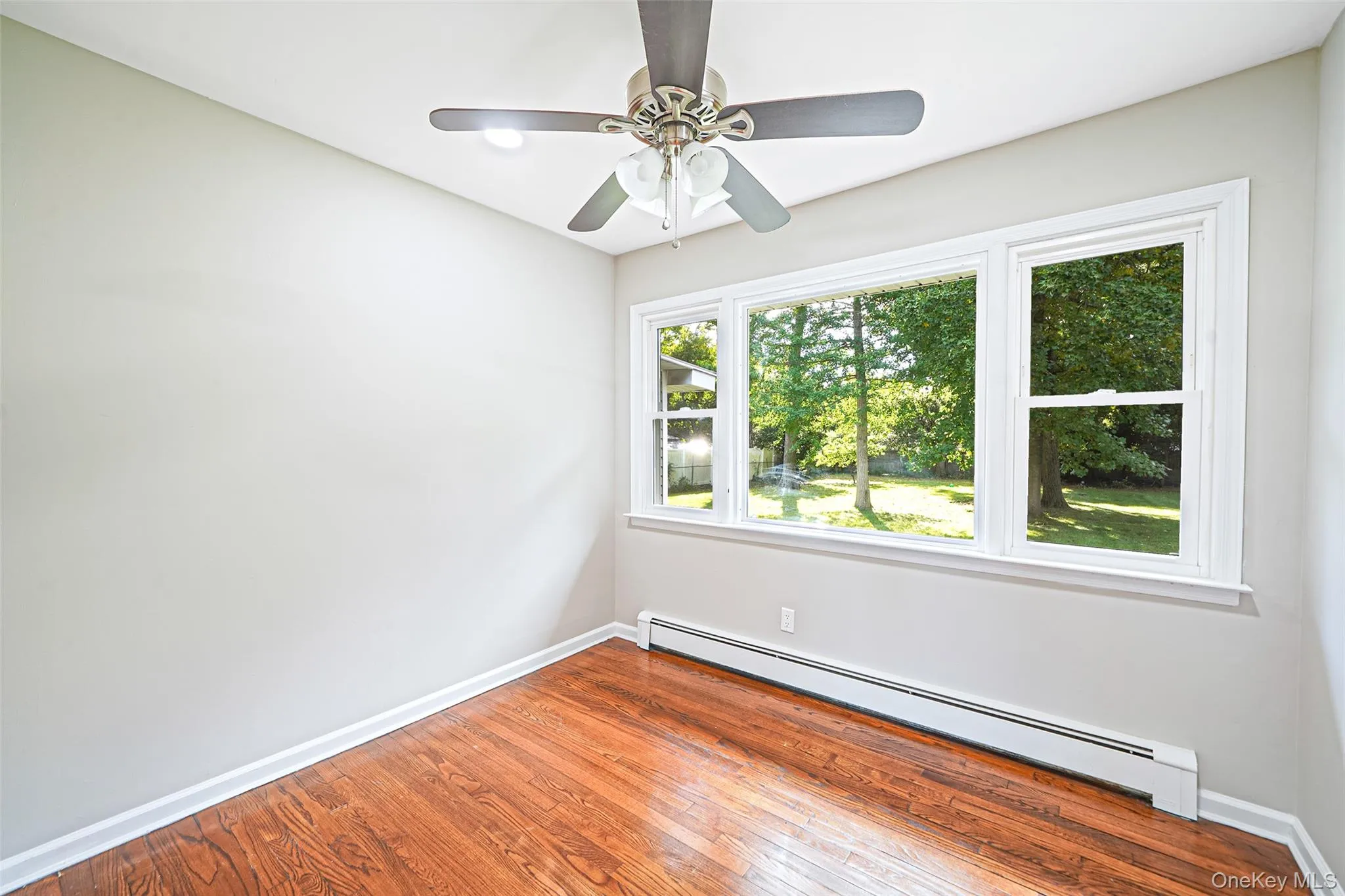 132 Smith Avenue, Brookhaven, NY, 4 Bedrooms Bedrooms, 10 Rooms Rooms,3 BathroomsBathrooms,Residential,For Rent,Smith,0,1057082 132 Smith Avenue, Brookhaven, NY, 4 Bedrooms Bedrooms, 10 Rooms Rooms,3 BathroomsBathrooms,Residential,For Rent,Smith,0,1057082