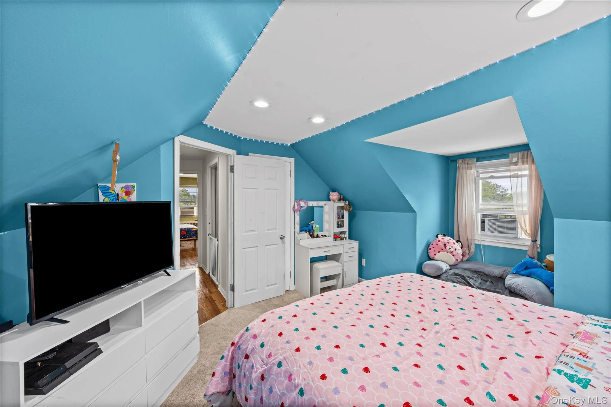 328 1st Avenue, Babylon, NY, 4 Bedrooms Bedrooms, 7 Rooms Rooms,2 BathroomsBathrooms,Residential,For Rent,1st,0,1057086 328 1st Avenue, Babylon, NY, 4 Bedrooms Bedrooms, 7 Rooms Rooms,2 BathroomsBathrooms,Residential,For Rent,1st,0,1057086