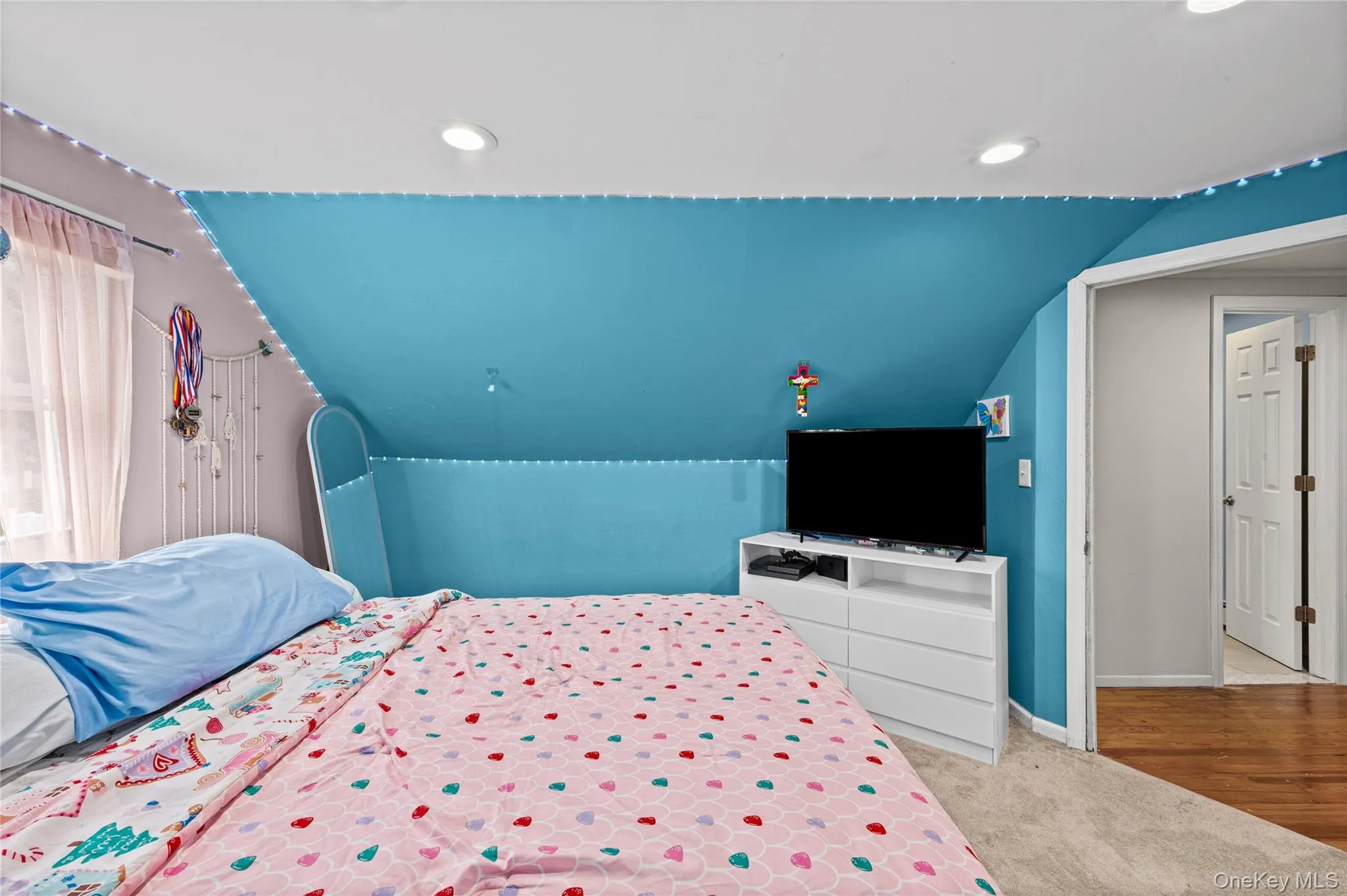 328 1st Avenue, Babylon, NY, 4 Bedrooms Bedrooms, 7 Rooms Rooms,2 BathroomsBathrooms,Residential,For Rent,1st,0,1057086 328 1st Avenue, Babylon, NY, 4 Bedrooms Bedrooms, 7 Rooms Rooms,2 BathroomsBathrooms,Residential,For Rent,1st,0,1057086