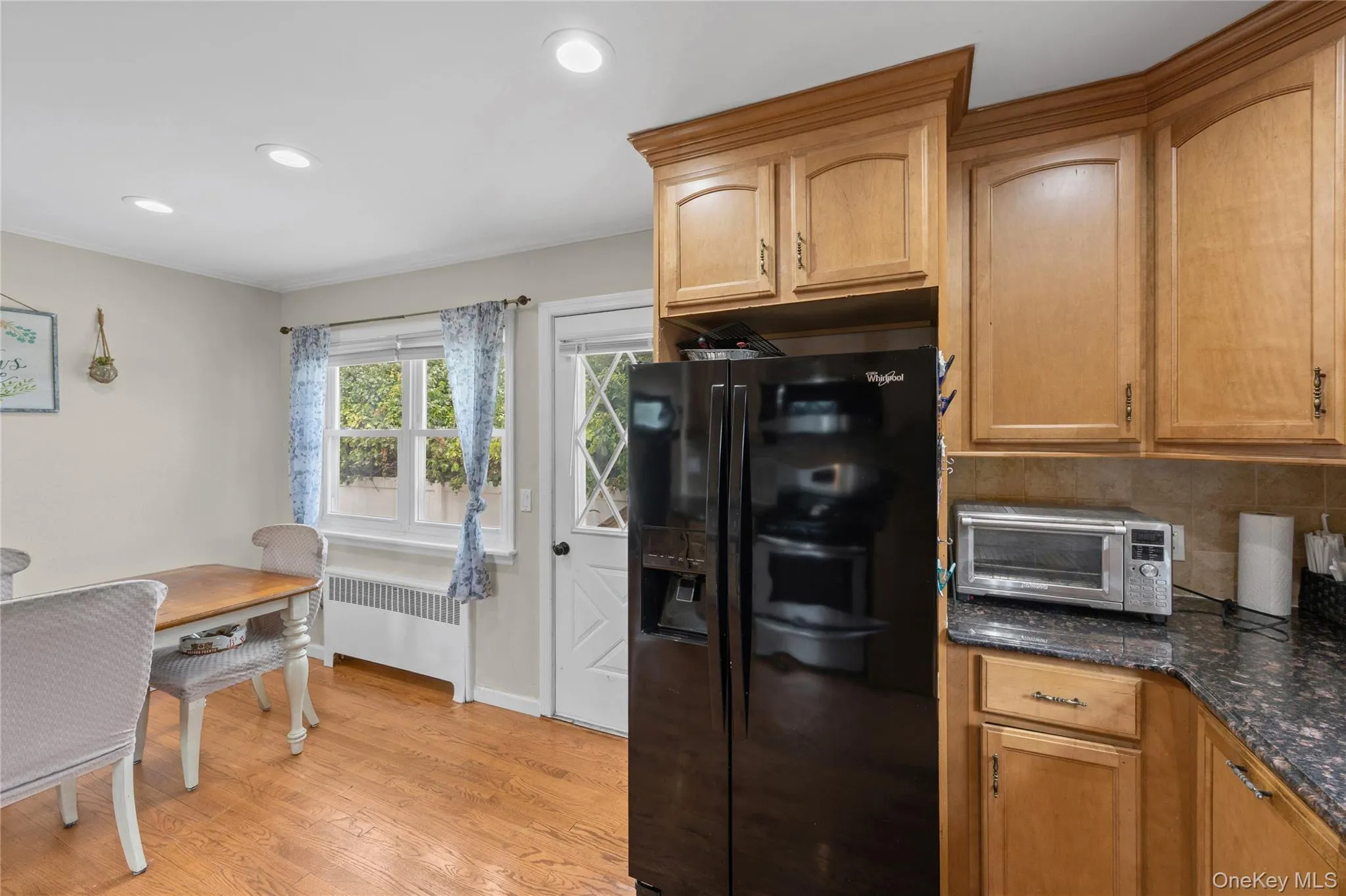 328 1st Avenue, Babylon, NY, 4 Bedrooms Bedrooms, 7 Rooms Rooms,2 BathroomsBathrooms,Residential,For Rent,1st,0,1057086 328 1st Avenue, Babylon, NY, 4 Bedrooms Bedrooms, 7 Rooms Rooms,2 BathroomsBathrooms,Residential,For Rent,1st,0,1057086
