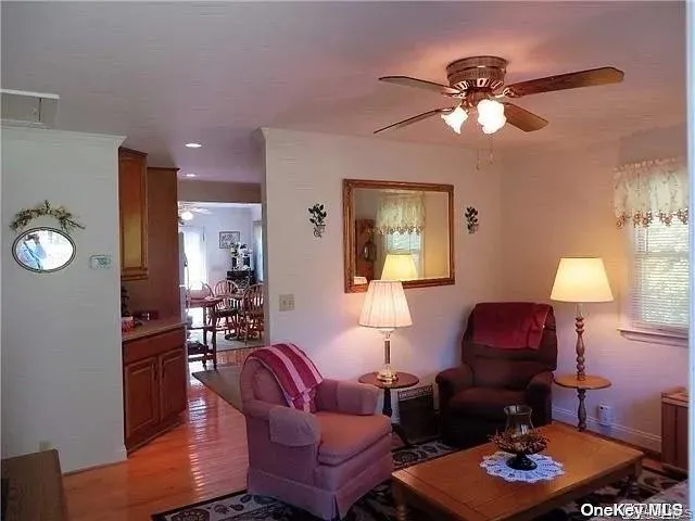 51 Wakeman Road, Southampton, NY, 2 Bedrooms Bedrooms, 5 Rooms Rooms,1 BathroomBathrooms,Residential,For Rent,Wakeman,0,1057089 51 Wakeman Road, Southampton, NY, 2 Bedrooms Bedrooms, 5 Rooms Rooms,1 BathroomBathrooms,Residential,For Rent,Wakeman,0,1057089