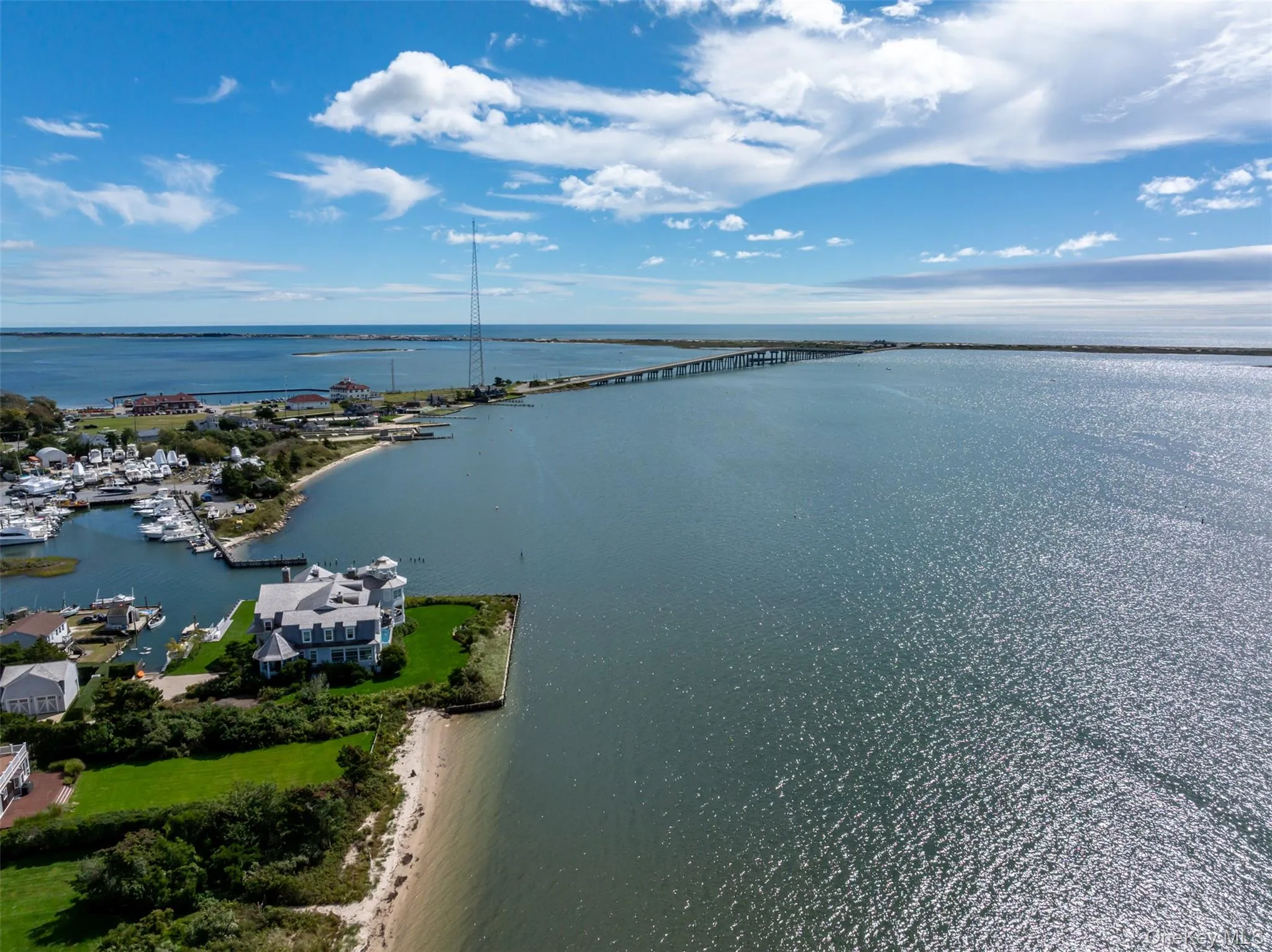 51 Wakeman Road, Southampton, NY, 2 Bedrooms Bedrooms, 5 Rooms Rooms,1 BathroomBathrooms,Residential,For Rent,Wakeman,0,1057089 51 Wakeman Road, Southampton, NY, 2 Bedrooms Bedrooms, 5 Rooms Rooms,1 BathroomBathrooms,Residential,For Rent,Wakeman,0,1057089
