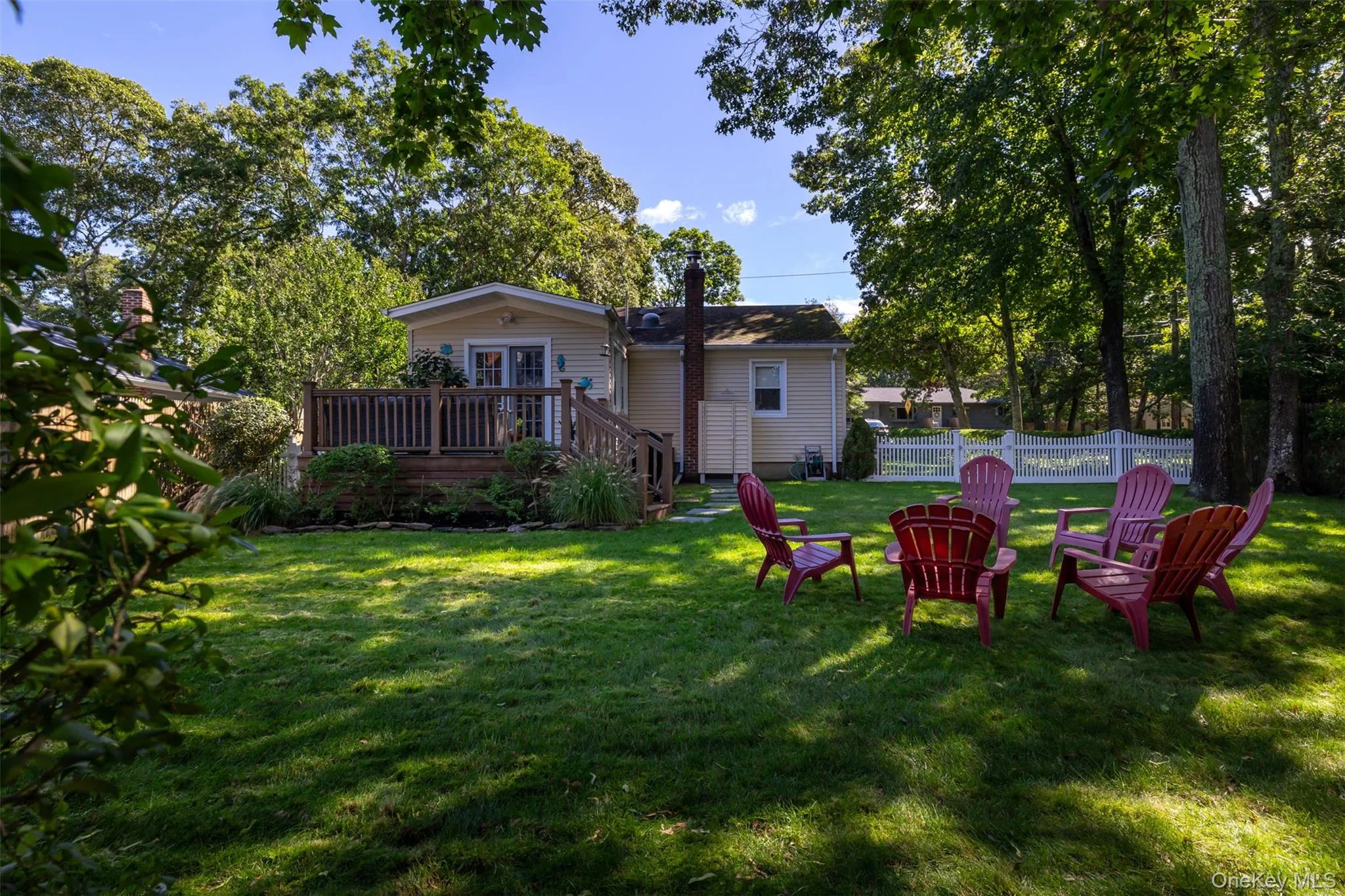51 Wakeman Road, Southampton, NY, 2 Bedrooms Bedrooms, 5 Rooms Rooms,1 BathroomBathrooms,Residential,For Rent,Wakeman,0,1057089 51 Wakeman Road, Southampton, NY, 2 Bedrooms Bedrooms, 5 Rooms Rooms,1 BathroomBathrooms,Residential,For Rent,Wakeman,0,1057089