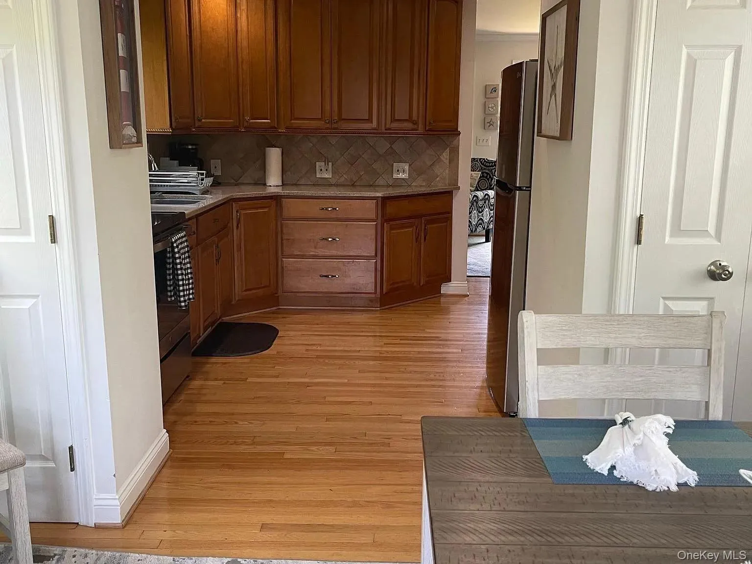 51 Wakeman Road, Southampton, NY, 2 Bedrooms Bedrooms, 5 Rooms Rooms,1 BathroomBathrooms,Residential,For Rent,Wakeman,0,1057089 51 Wakeman Road, Southampton, NY, 2 Bedrooms Bedrooms, 5 Rooms Rooms,1 BathroomBathrooms,Residential,For Rent,Wakeman,0,1057089