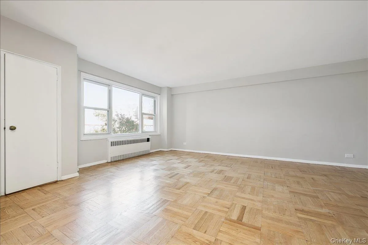 110-45 Queens Boulevard, New York, NY, 1 Bedroom Bedrooms, 3 Rooms Rooms,1 BathroomBathrooms,Residential,For Rent,Queens,0,1057092 110-45 Queens Boulevard, New York, NY, 1 Bedroom Bedrooms, 3 Rooms Rooms,1 BathroomBathrooms,Residential,For Rent,Queens,0,1057092