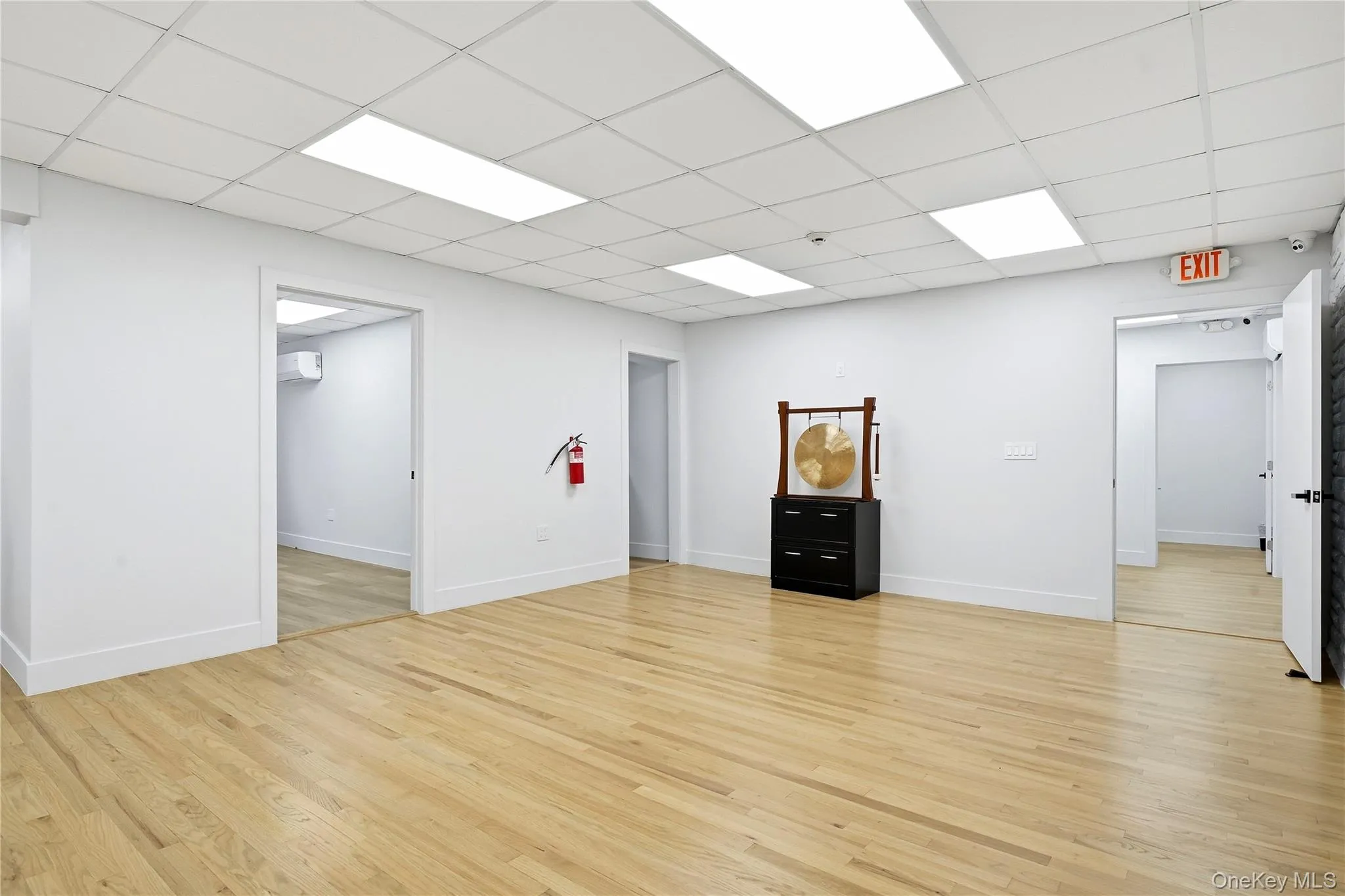 655 Middle Country Road, Smithtown, NY, ,Commercial Lease,For Rent,Middle Country,0,1057094 655 Middle Country Road, Smithtown, NY, ,Commercial Lease,For Rent,Middle Country,0,1057094