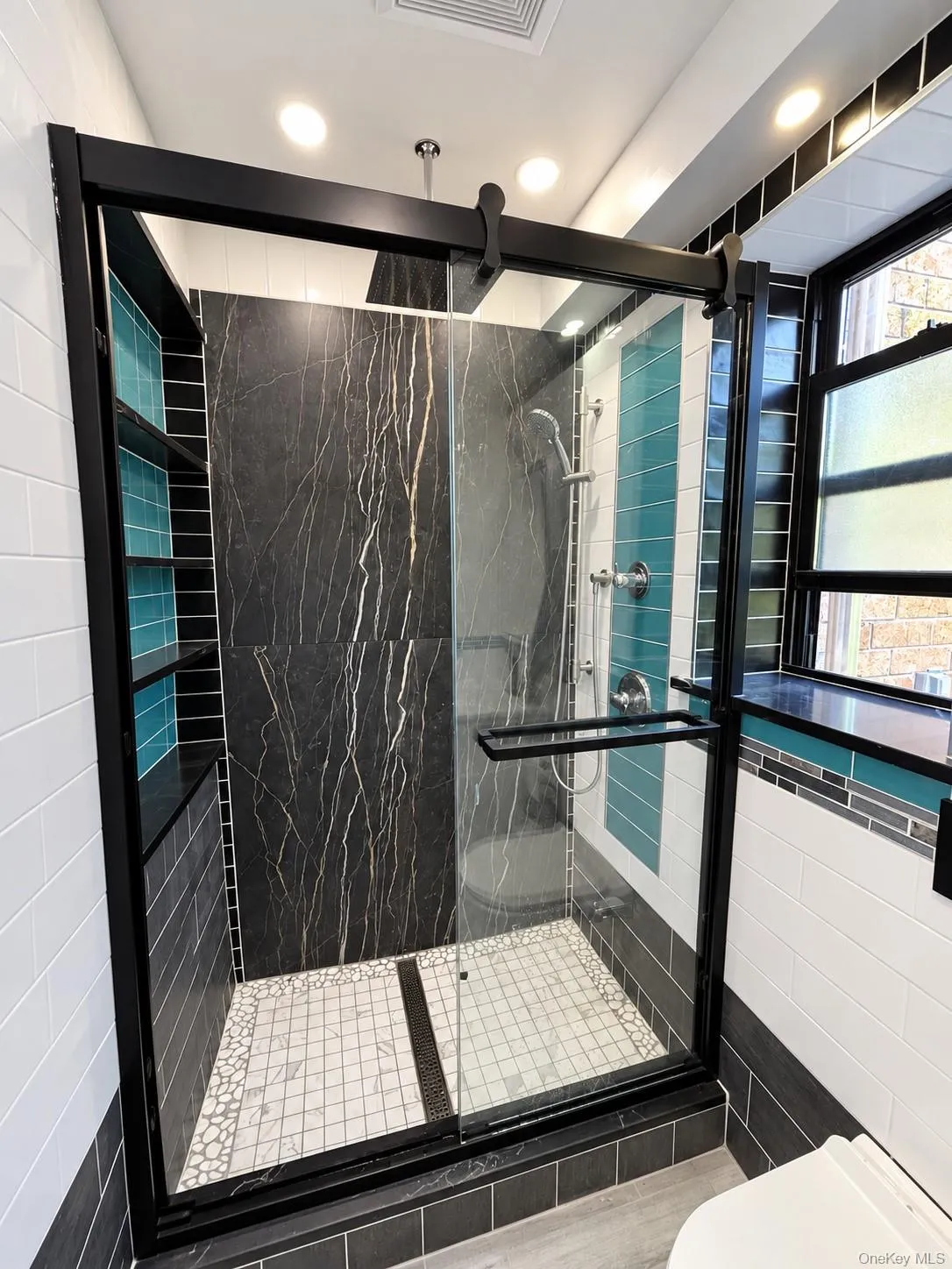 7252 Metropolitan Avenue, New York, NY, 2 Bedrooms Bedrooms, 4 Rooms Rooms,2 BathroomsBathrooms,Residential,For Rent,Metropolitan,0,1057096 7252 Metropolitan Avenue, New York, NY, 2 Bedrooms Bedrooms, 4 Rooms Rooms,2 BathroomsBathrooms,Residential,For Rent,Metropolitan,0,1057096