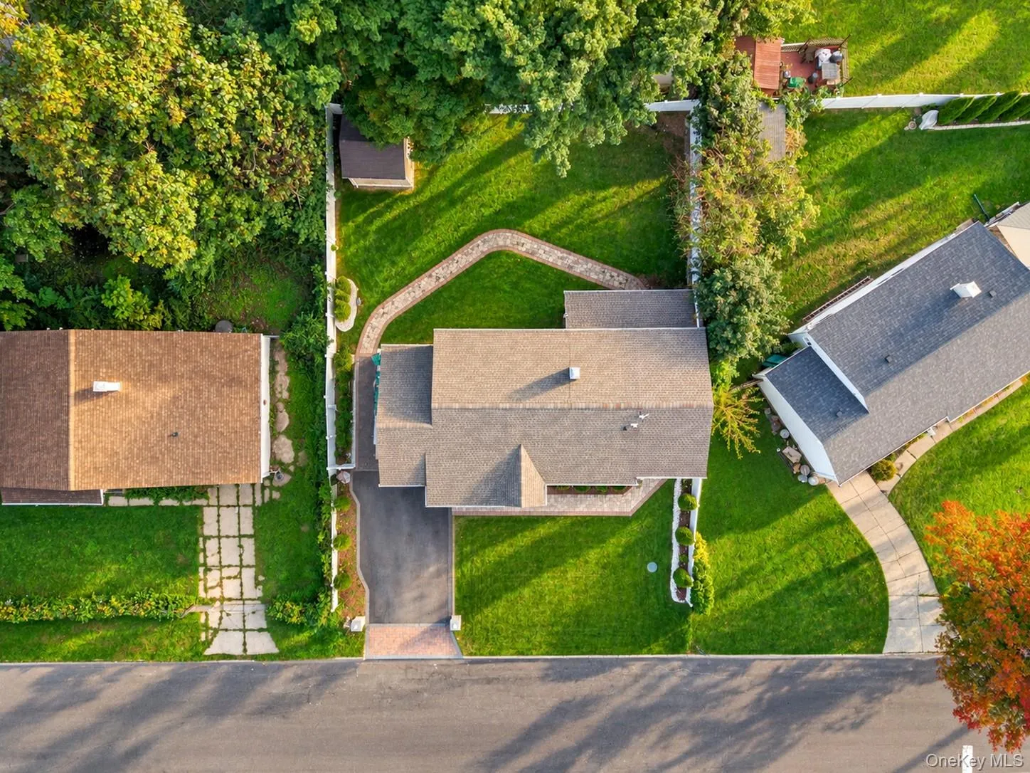 42 Blue Jay Drive, Islip, NY, 3 Bedrooms Bedrooms, 7 Rooms Rooms,2 BathroomsBathrooms,Residential,For Rent,Blue Jay,0,1057106 42 Blue Jay Drive, Islip, NY, 3 Bedrooms Bedrooms, 7 Rooms Rooms,2 BathroomsBathrooms,Residential,For Rent,Blue Jay,0,1057106